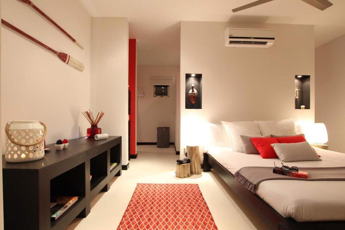 Serene Hilltop Haven Infinity Views Tranquil Vibe Villa *