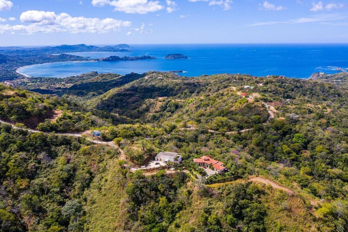 Serene Hilltop Haven Infinity Views Tranquil Vibe Villa Potrero (Guanacaste)