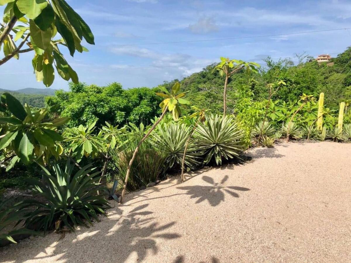 Serene Hilltop Haven Infinity Views Tranquil Vibe Villa Potrero (Guanacaste)
