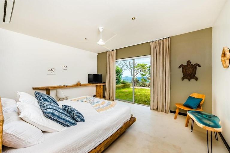 Villa Serene Hilltop Haven Infinity Views Tranquil Vibe Potrero (Guanacaste)