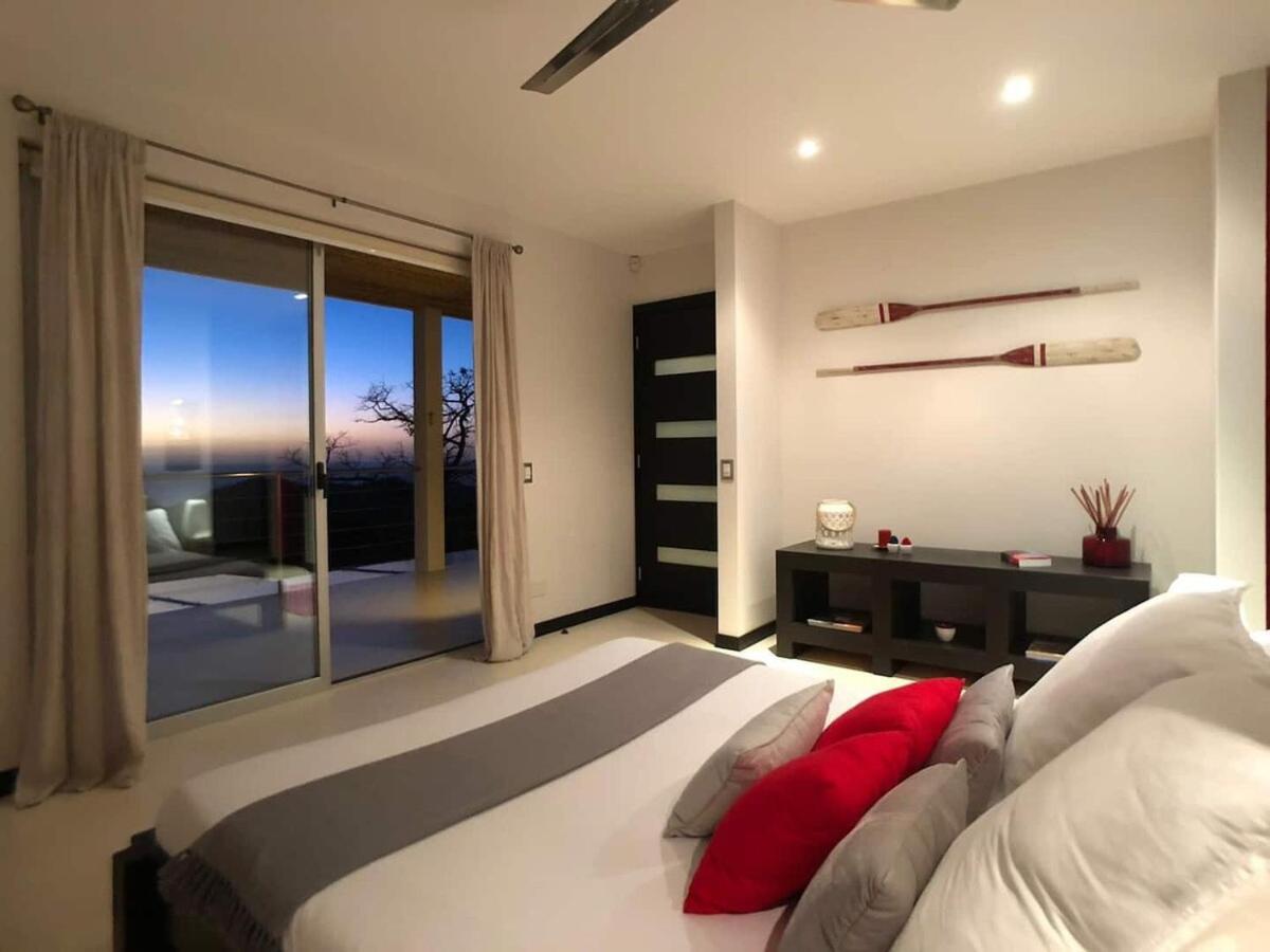Serene Hilltop Haven Infinity Views Tranquil Vibe Villa