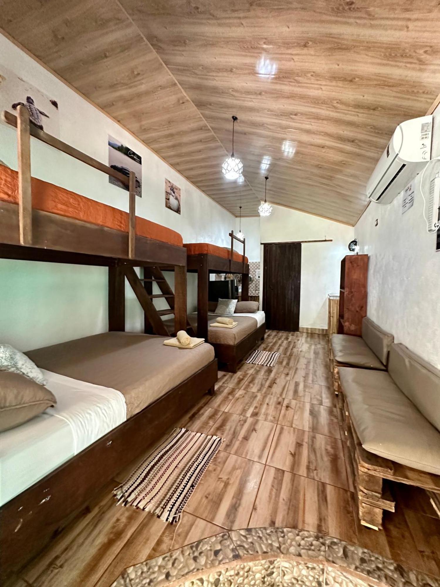 Caribbean View Apartment *