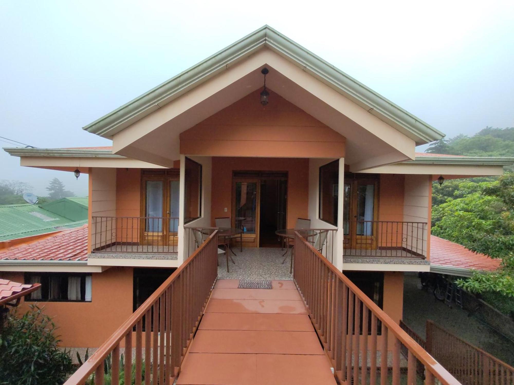 Mi Casa Su Casa Bed & Breakfast