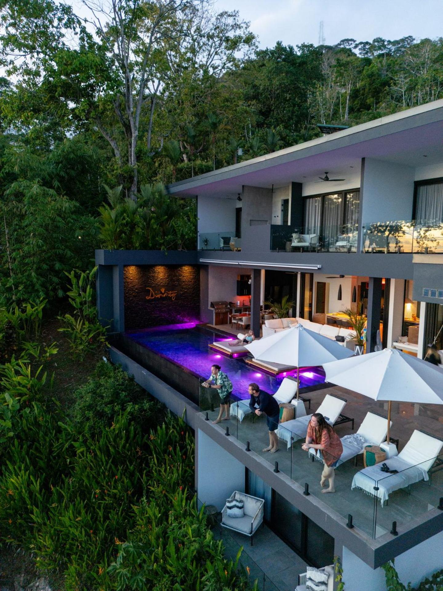 Divinity Costa Rica Luxury Villa Dominical