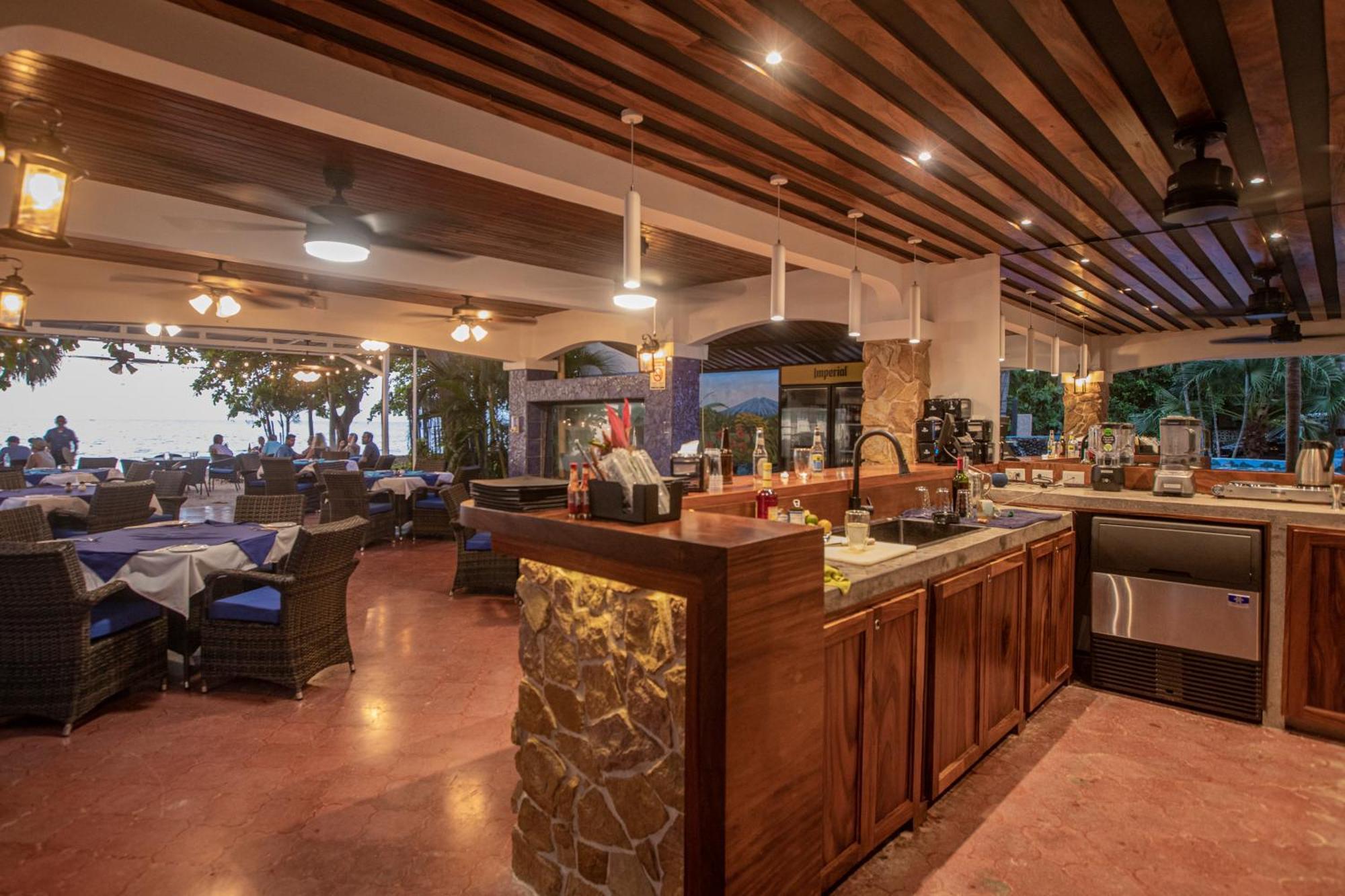 El Velero Hotel 3*