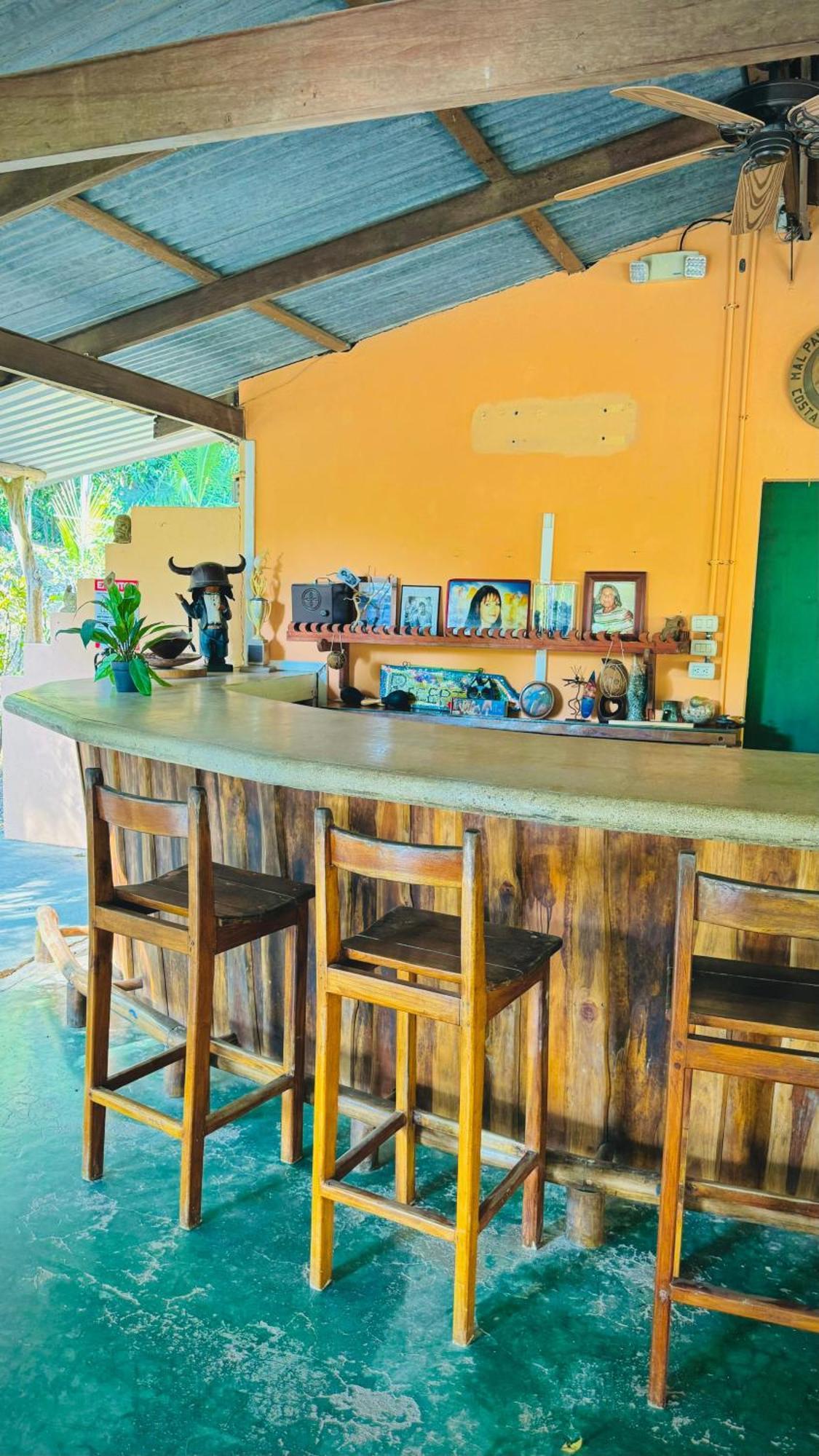 Mal Pais Surf Camp Hotel