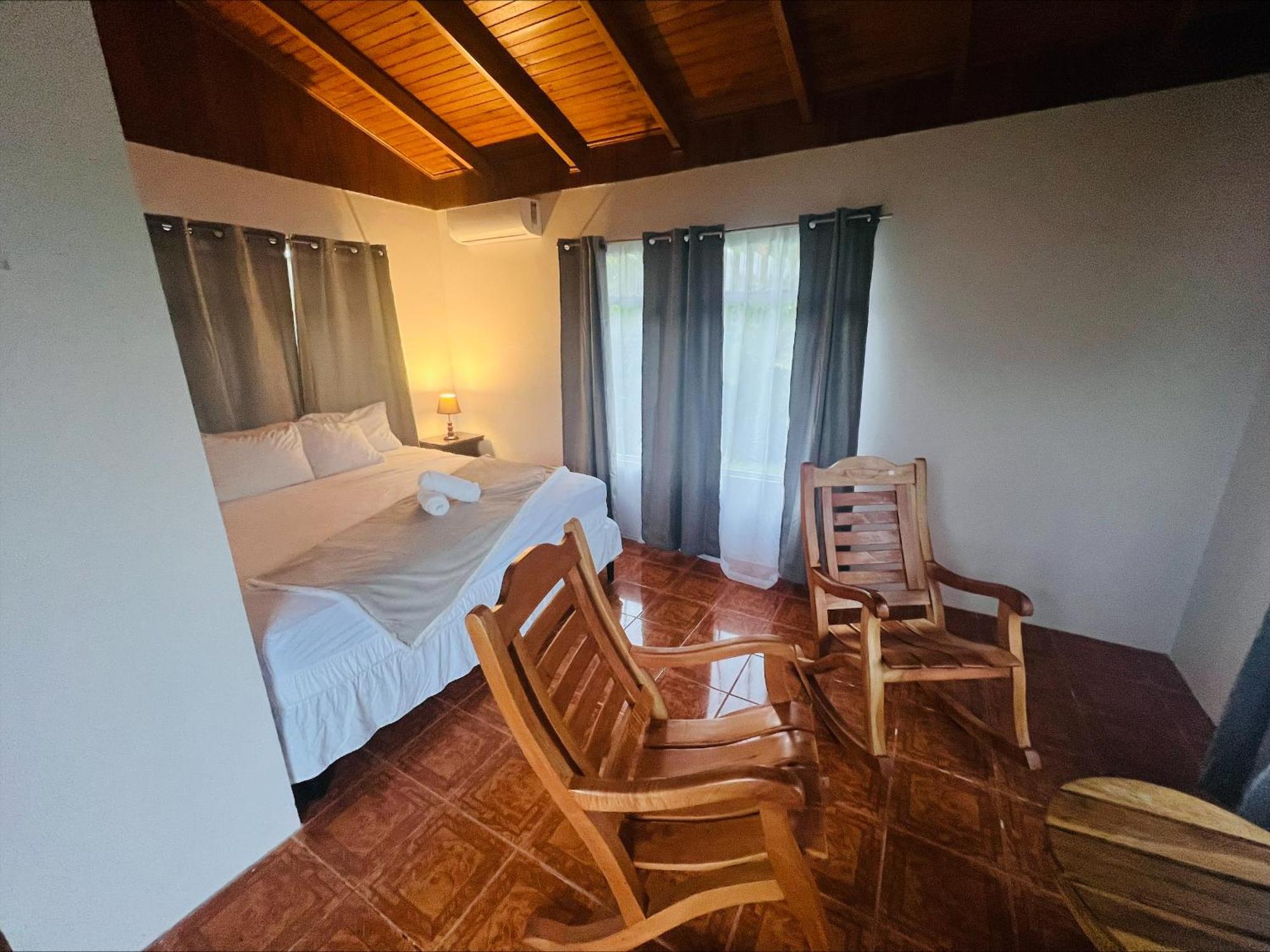 Chateau Arenal & Restaurante