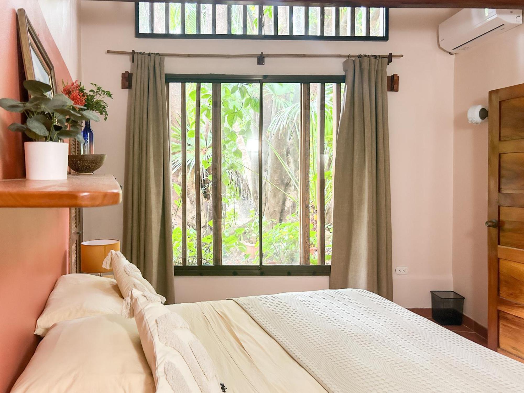 Guest house Fenix - On The