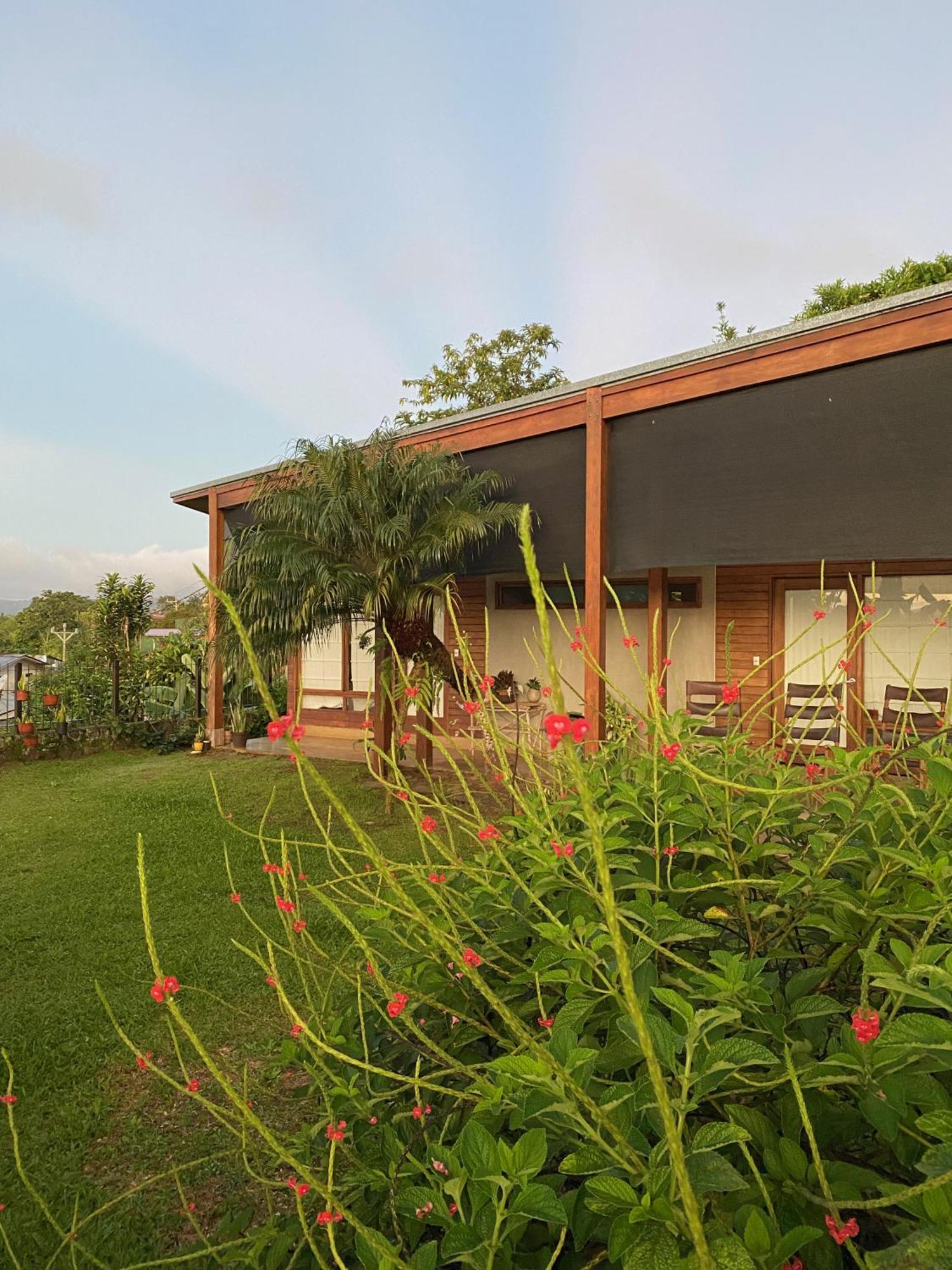 Bed & Breakfast Casa Amanecer *