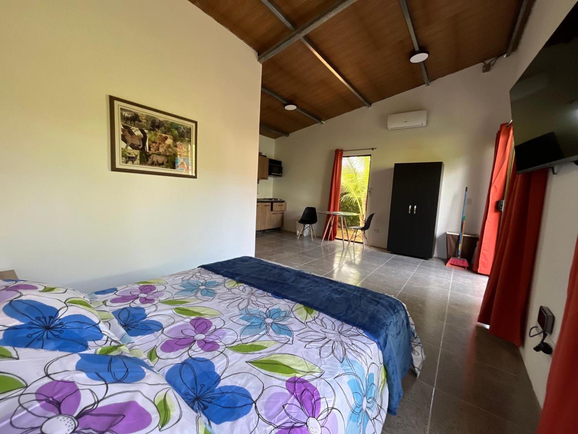 Holiday home Oasis Retreat With And Uvita
