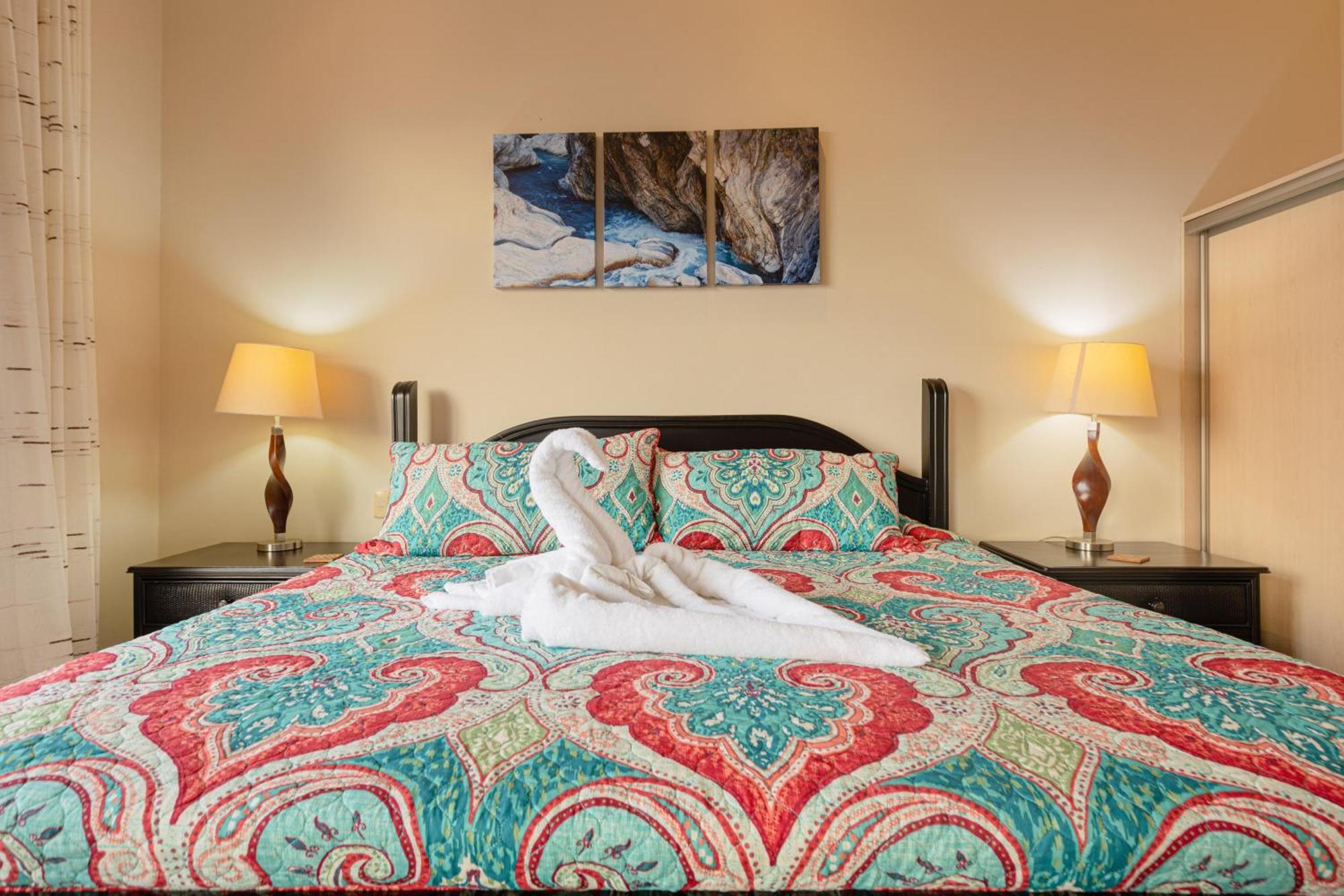 Sunrise 48- 3 Bedroom Ocean View Penthouse Apartment