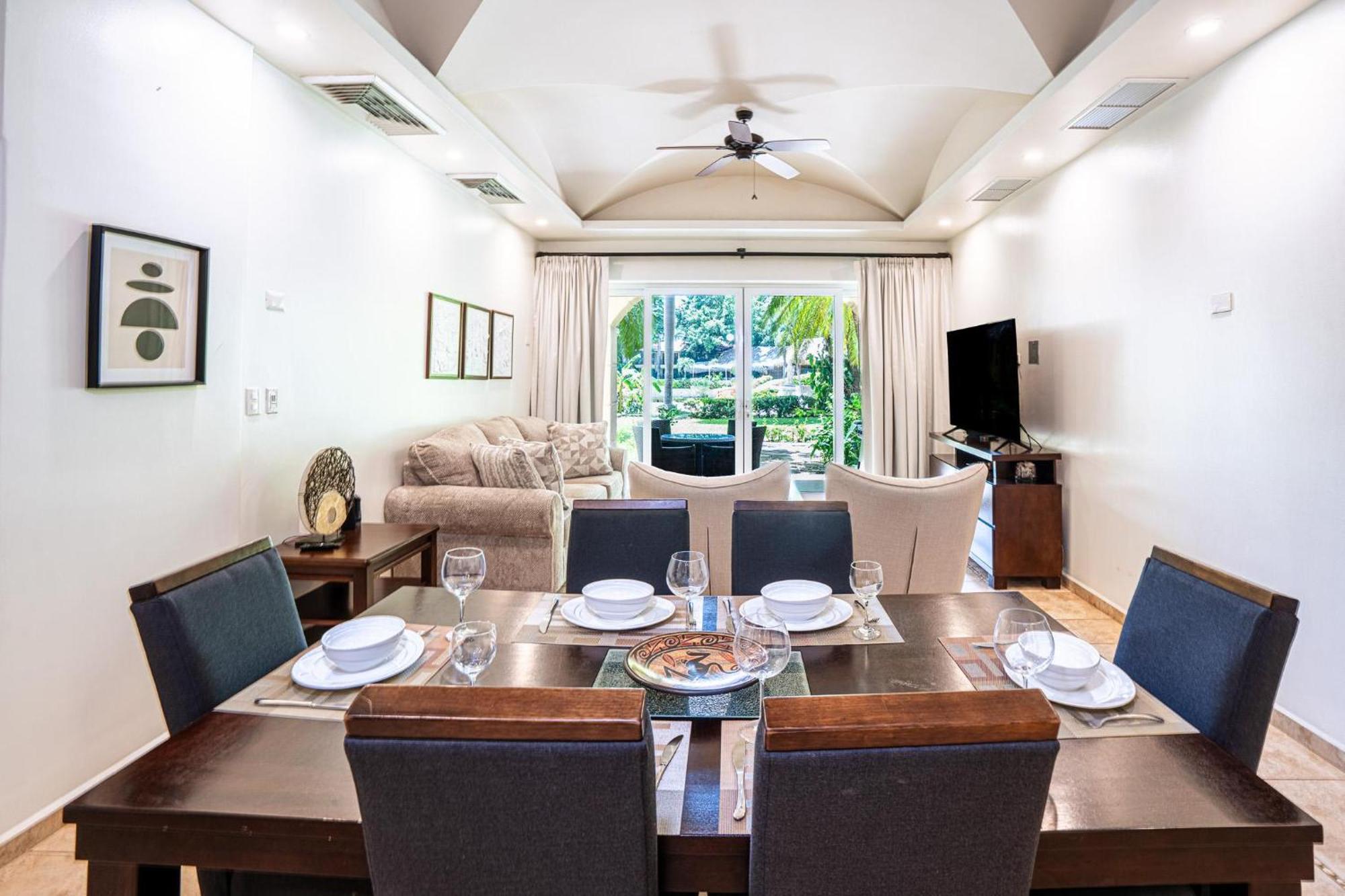 Apartment Matapalo 103- 2 Bedroom Poolside At