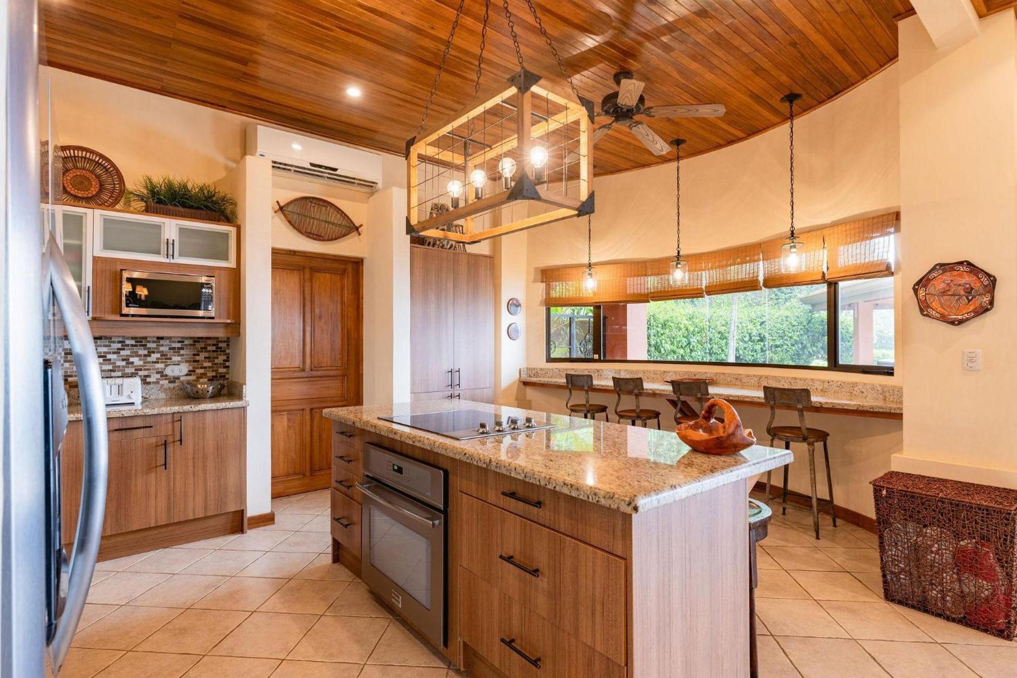 Casa Rosa- Luxury Ocean View 3 Bedroom Holiday home Brasilito