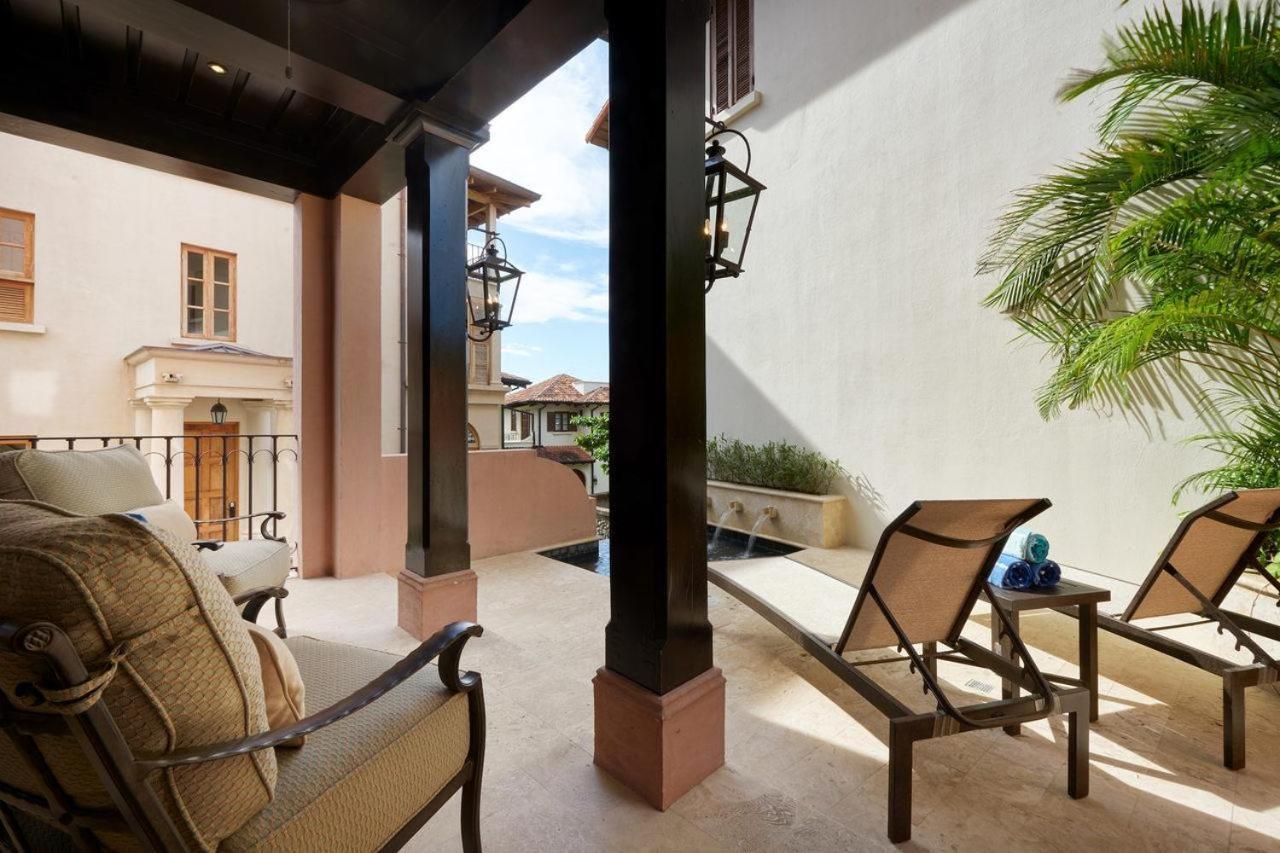 Casa Calle La Ronda At Catalinas Holiday home