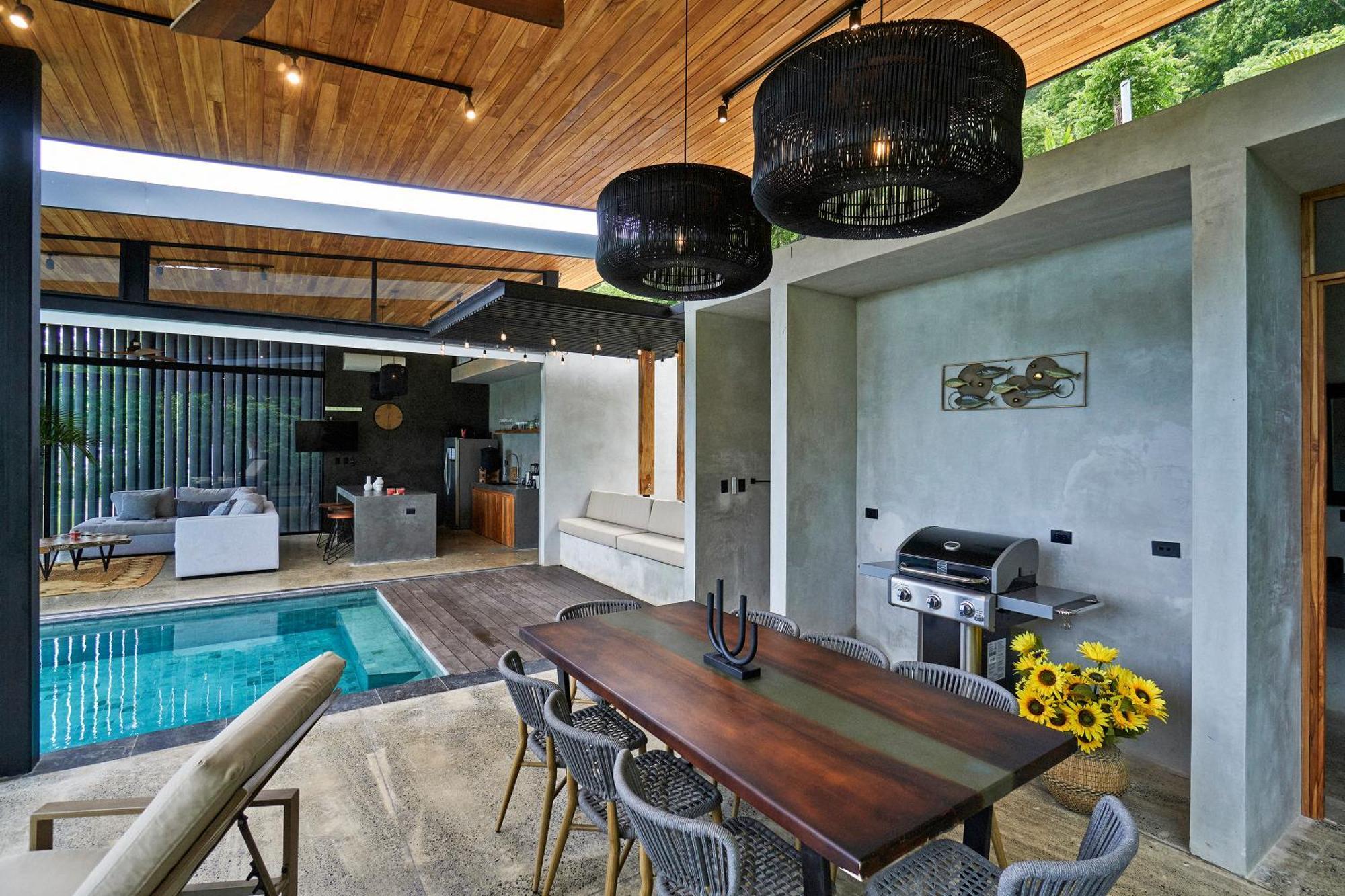 Selva Ocean View Luxury Villa *