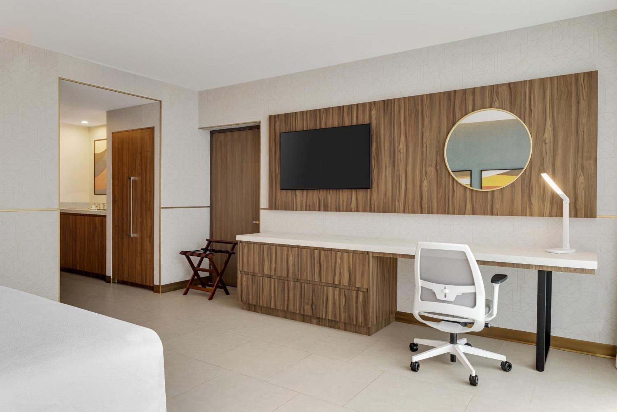 Hilton Garden San Jose Airport Mall Alajuela