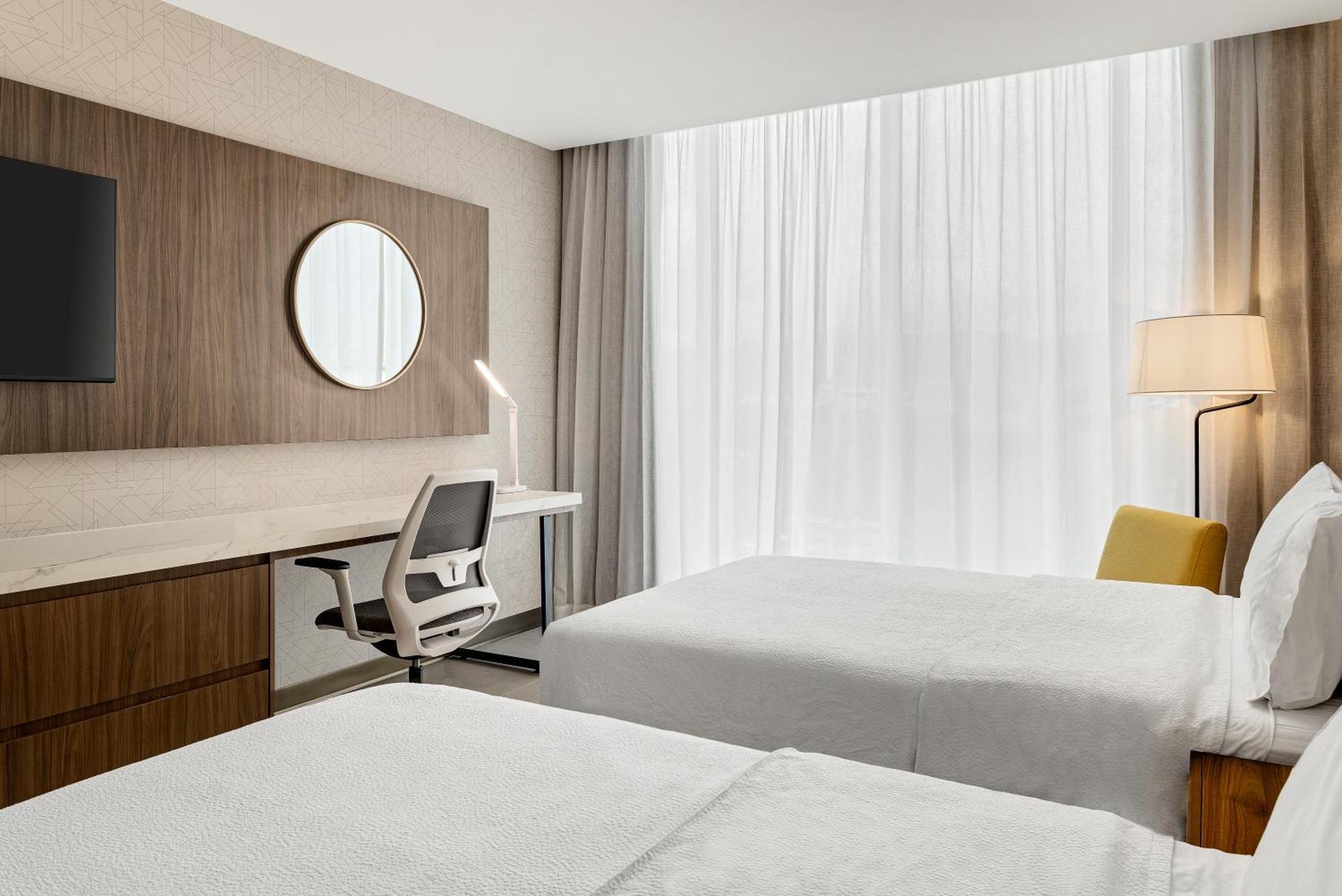 Hotel Hilton Garden San Jose Airport Mall 4*