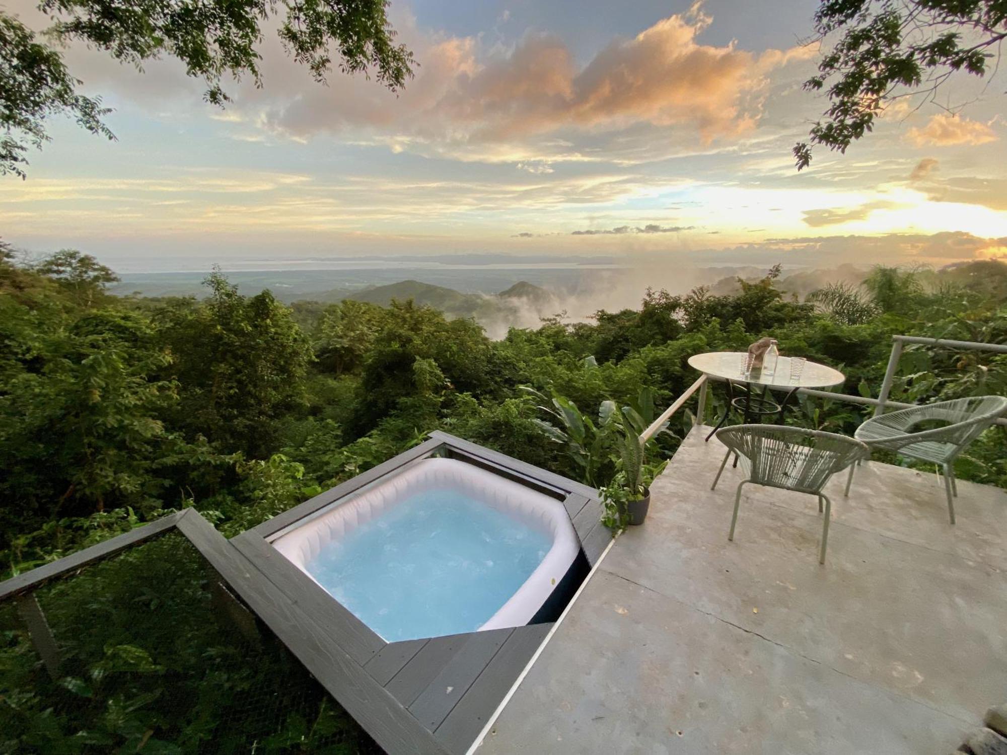 Domos Mirador Romantic Private Honeymoon Glamping 3*