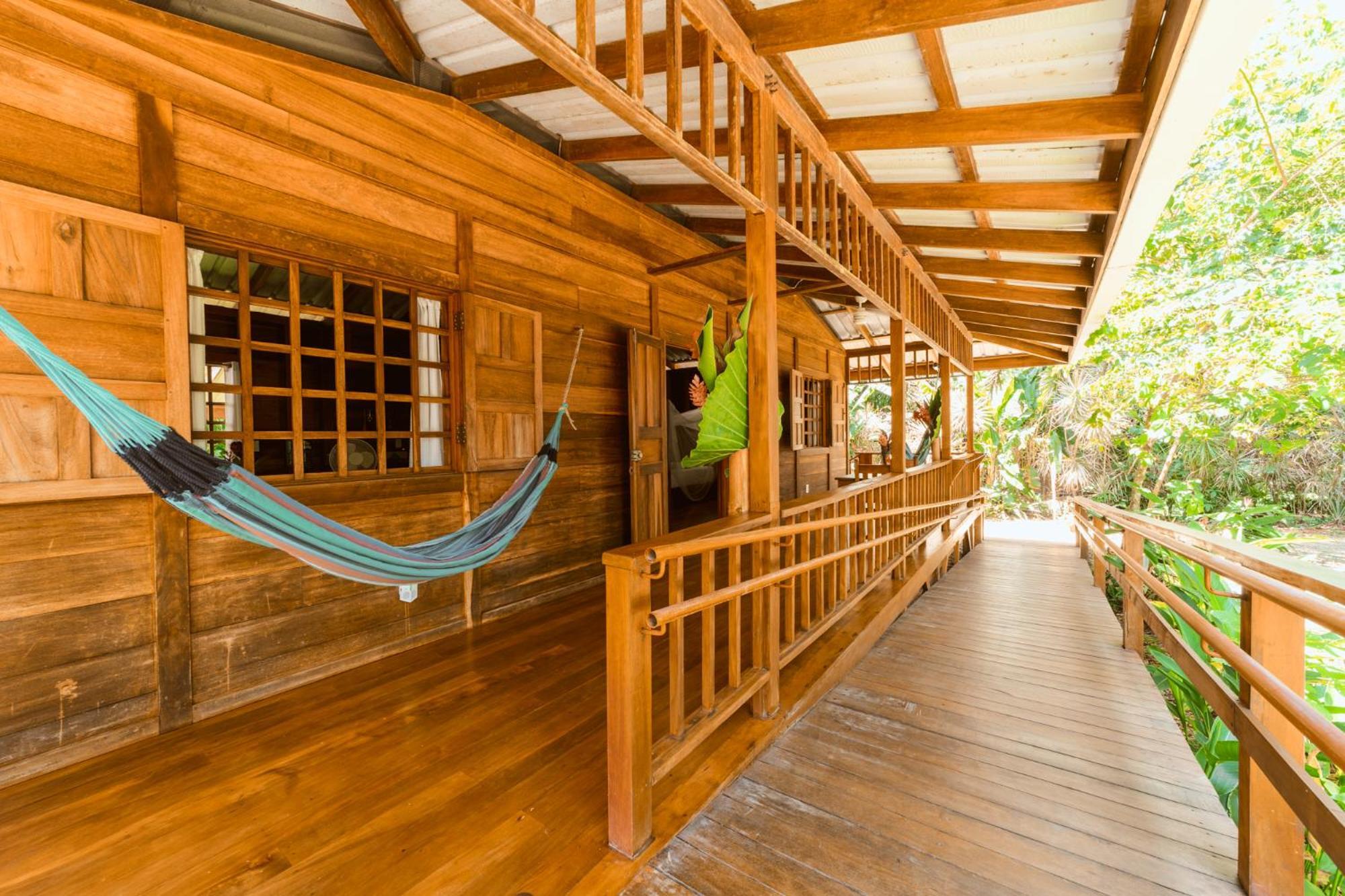 Casa Viva Lodge *
