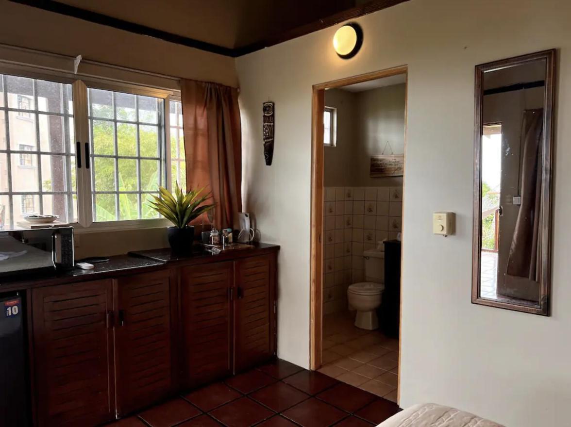 Bed & Breakfast Mizaru Ocean View Manuel Antonio *
