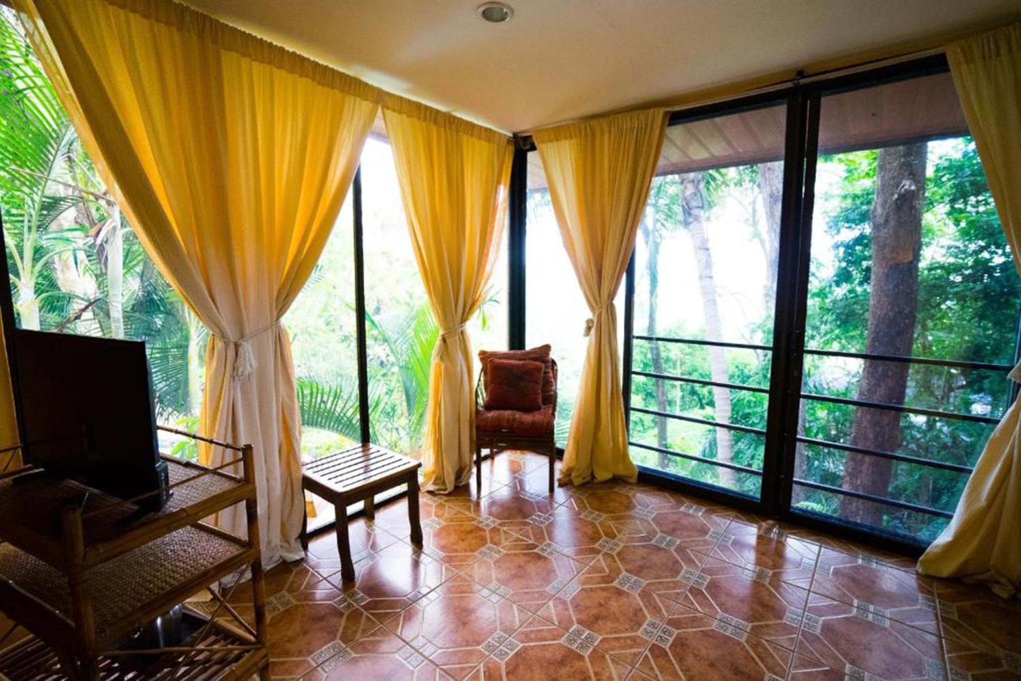 Mango Moon Hotel 3*