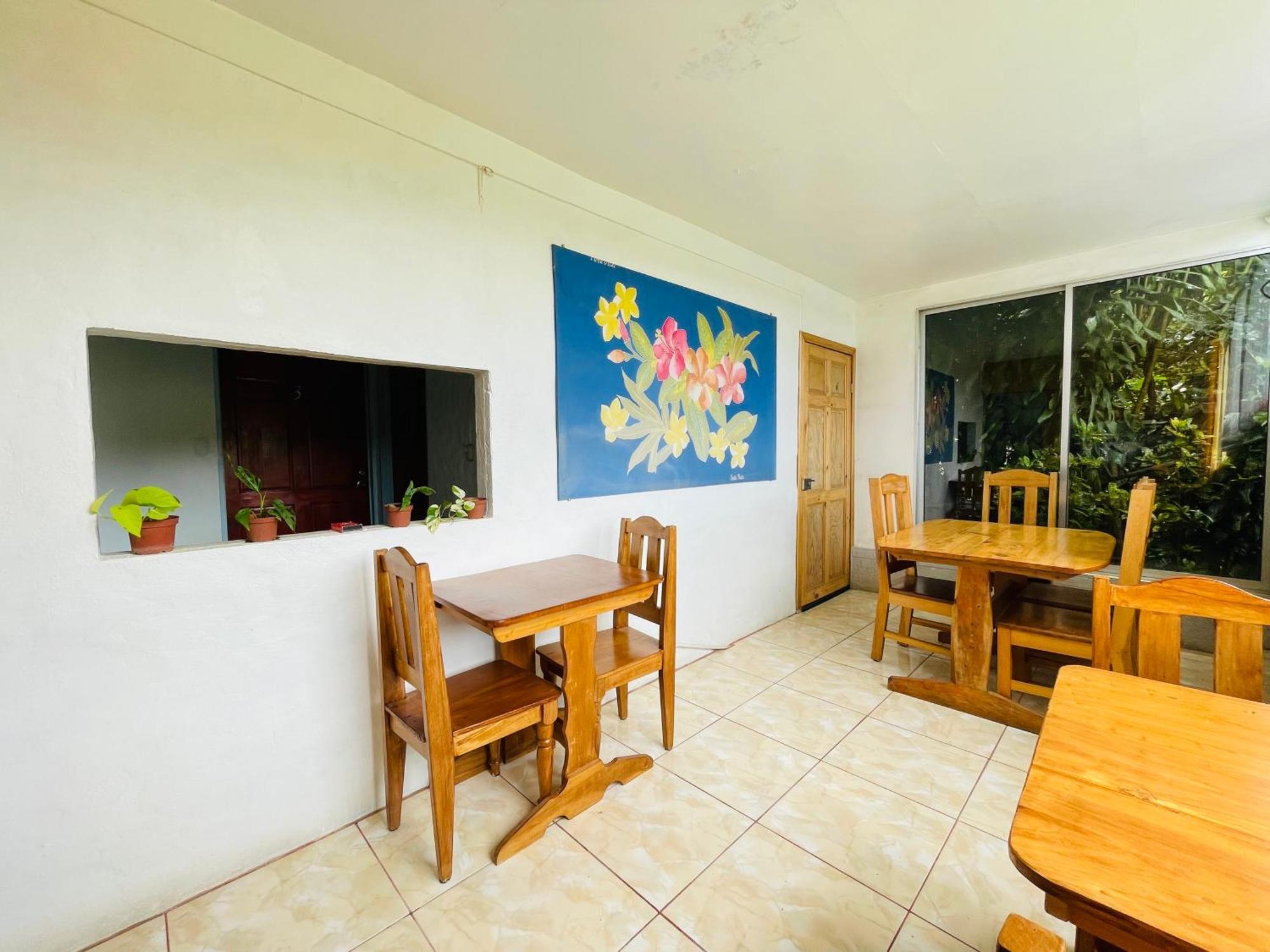 Cabinas Nuestra Kasa Bed & Breakfast Monteverde