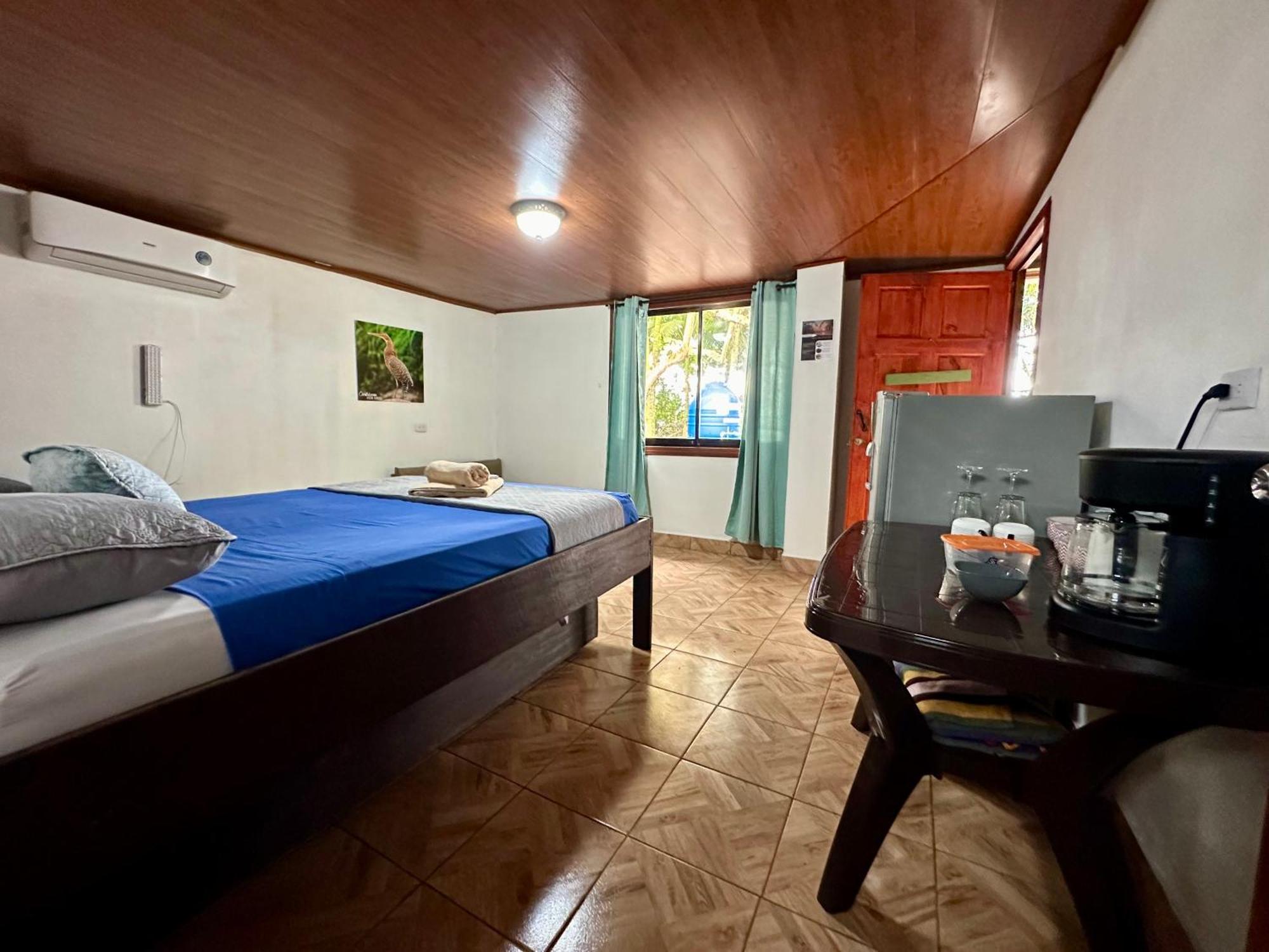 Caribbean View House Guest house *