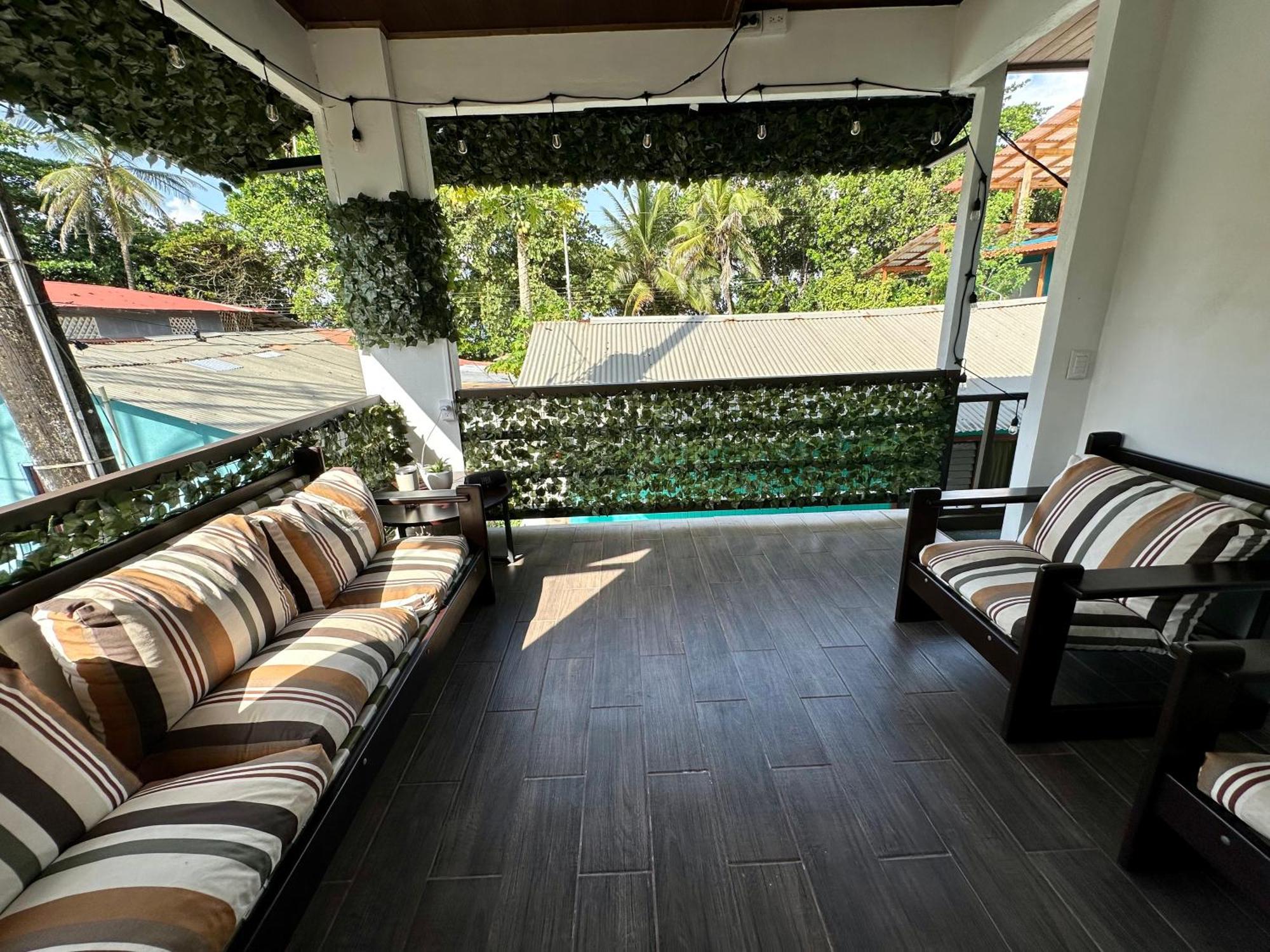 Caribbean View House * Tortuguero