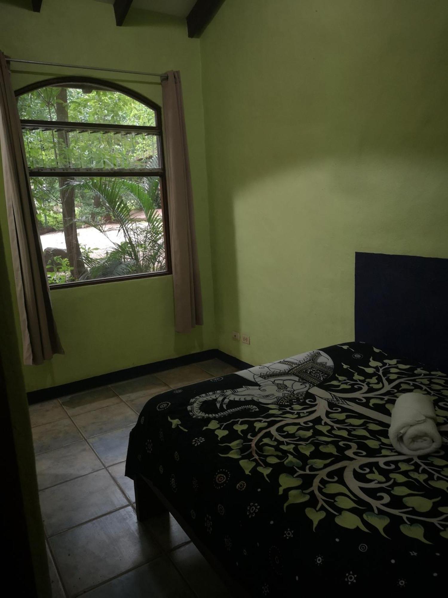 Hotel Cabinas La Playa
