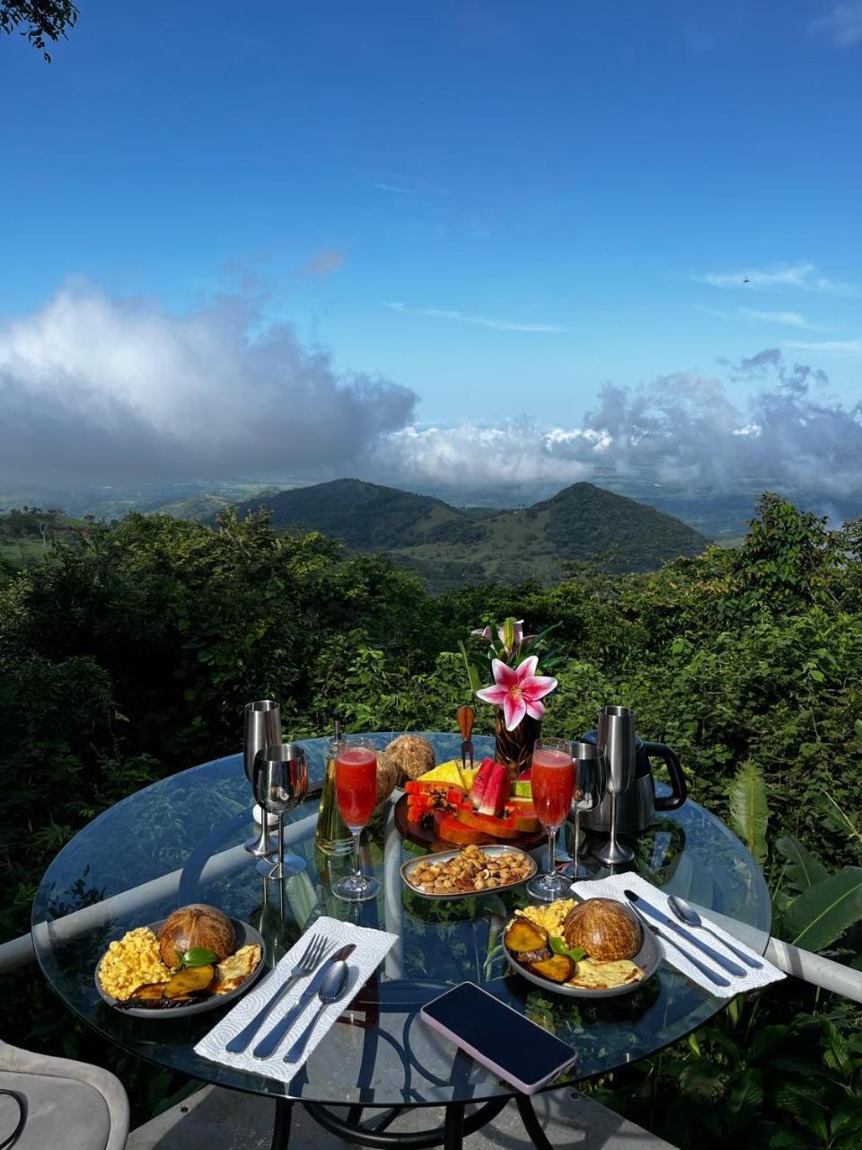 Resort Domos Mirador Romantic Private Honeymoon Glamping