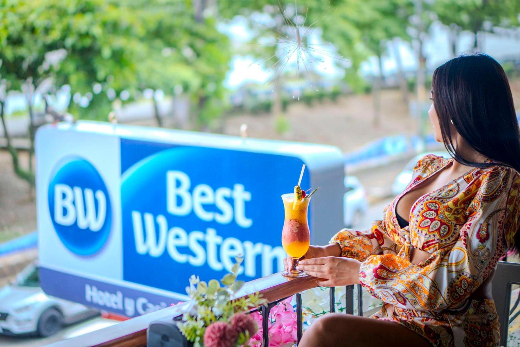 Western & Casino Kamuk 3*