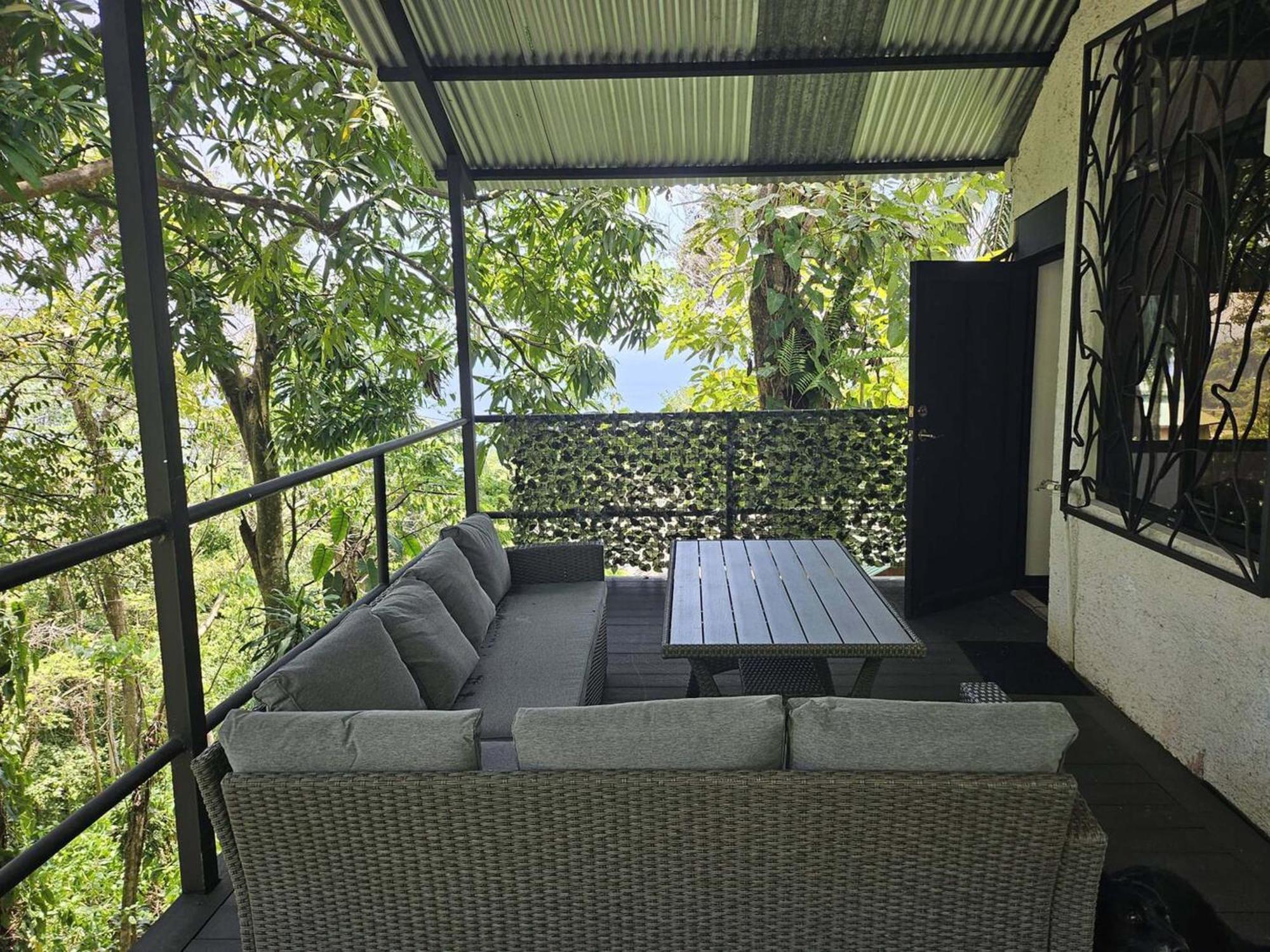Mango Moon 3* Manuel Antonio