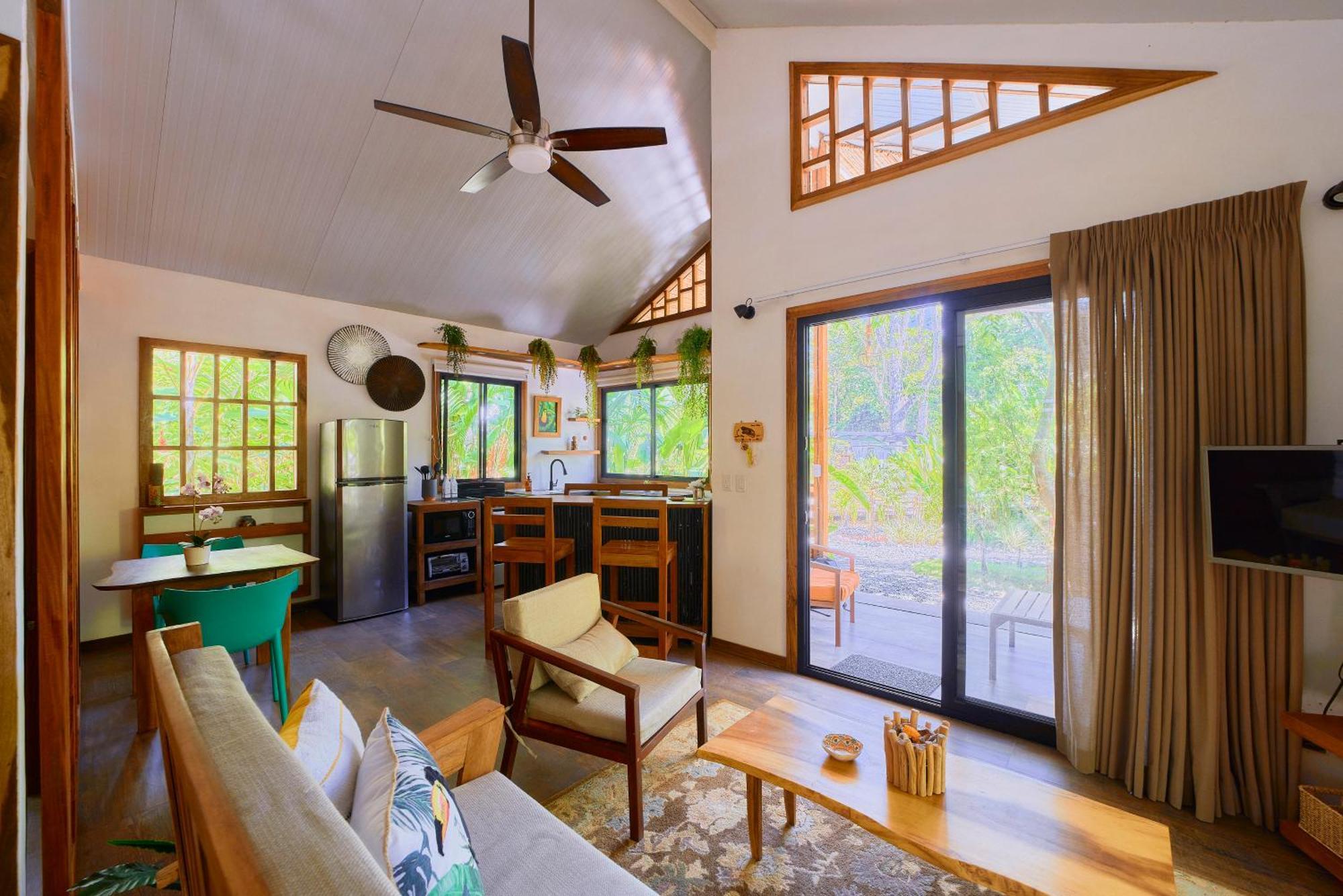 Resort Dragonfly Beachfront Villas-adult Only *