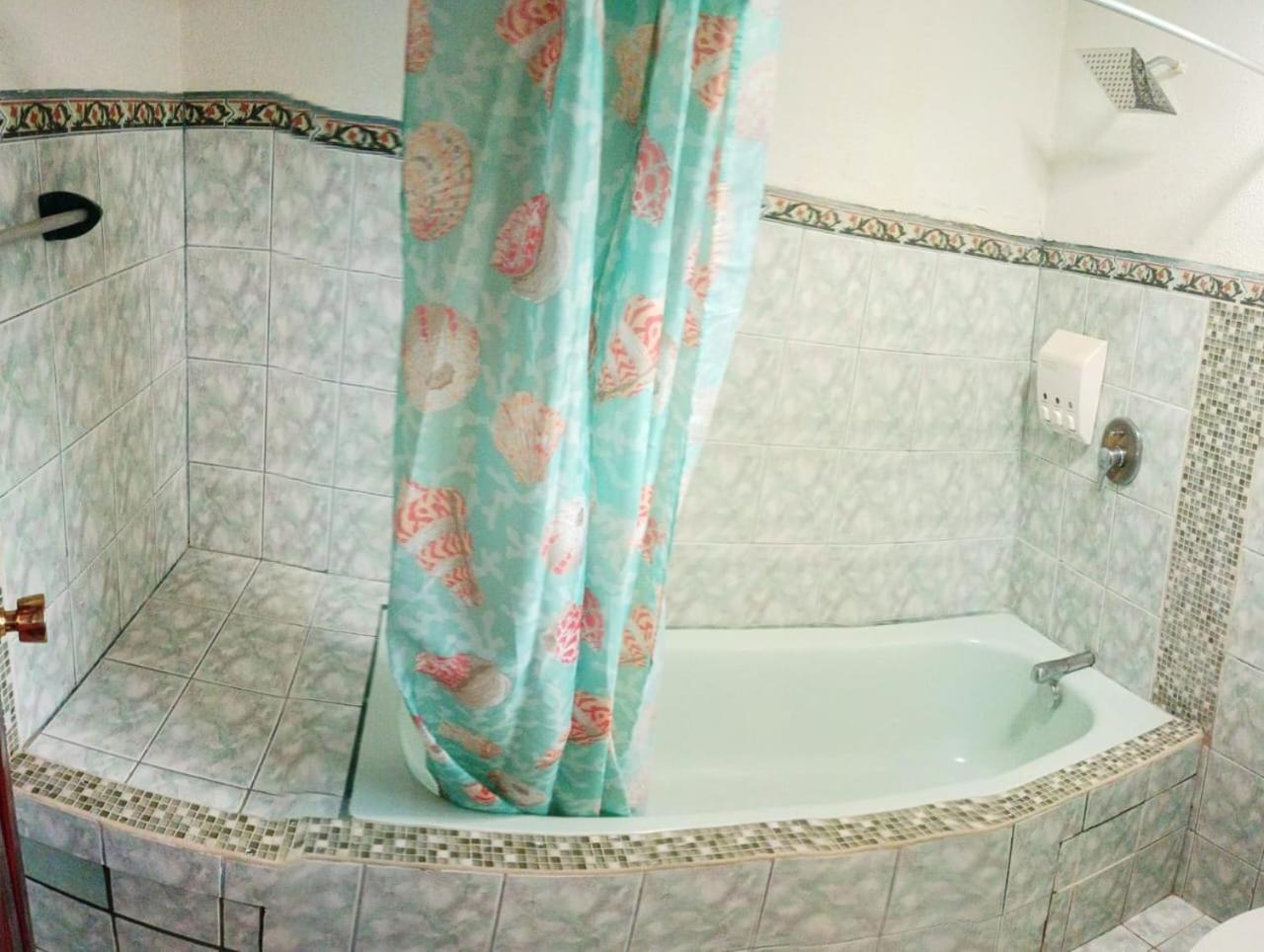 Bed & Breakfast La Diosa Cahuita