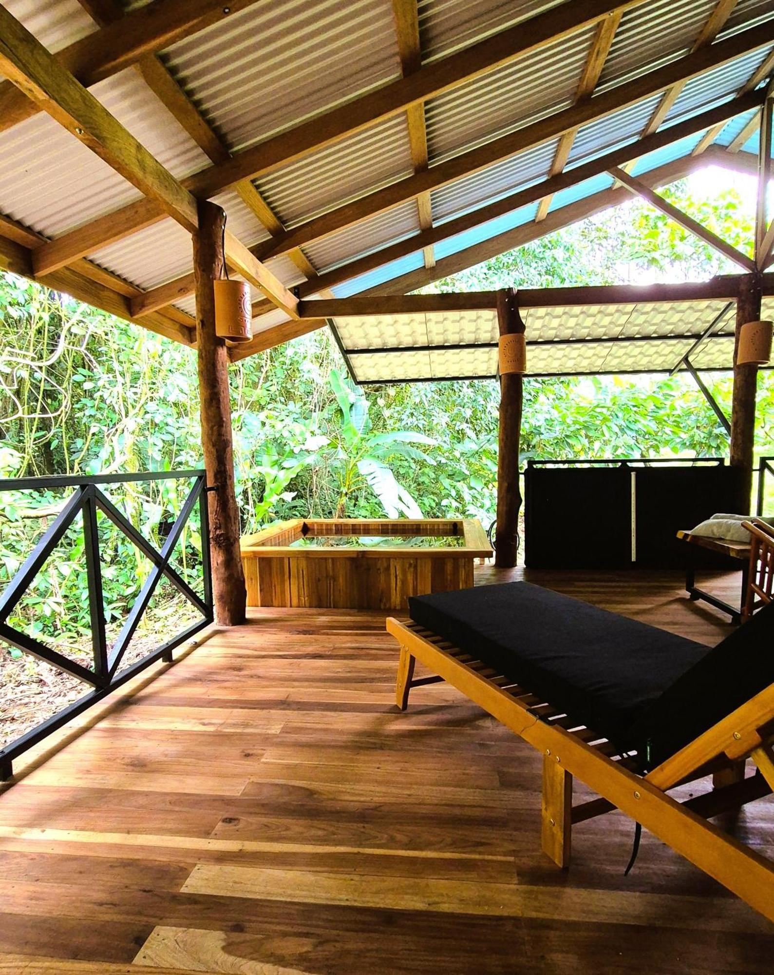 Amistad Cacao Lodge