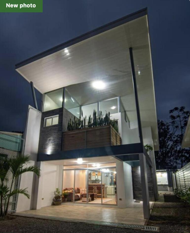 Holiday home Amara House Arenal Location *