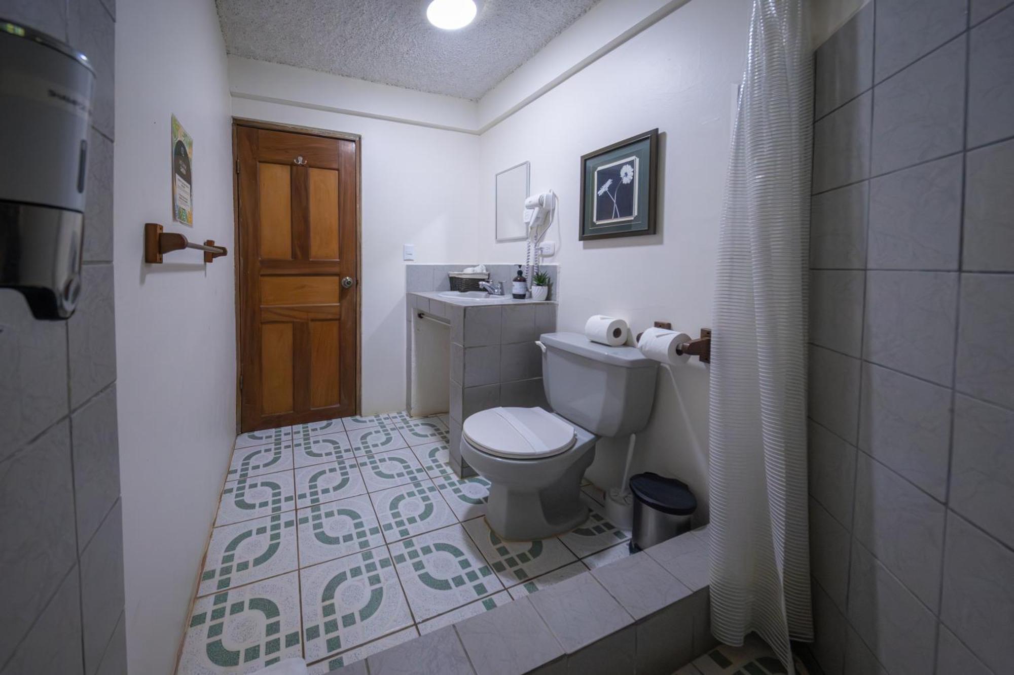 Hotel Del Sol 3*