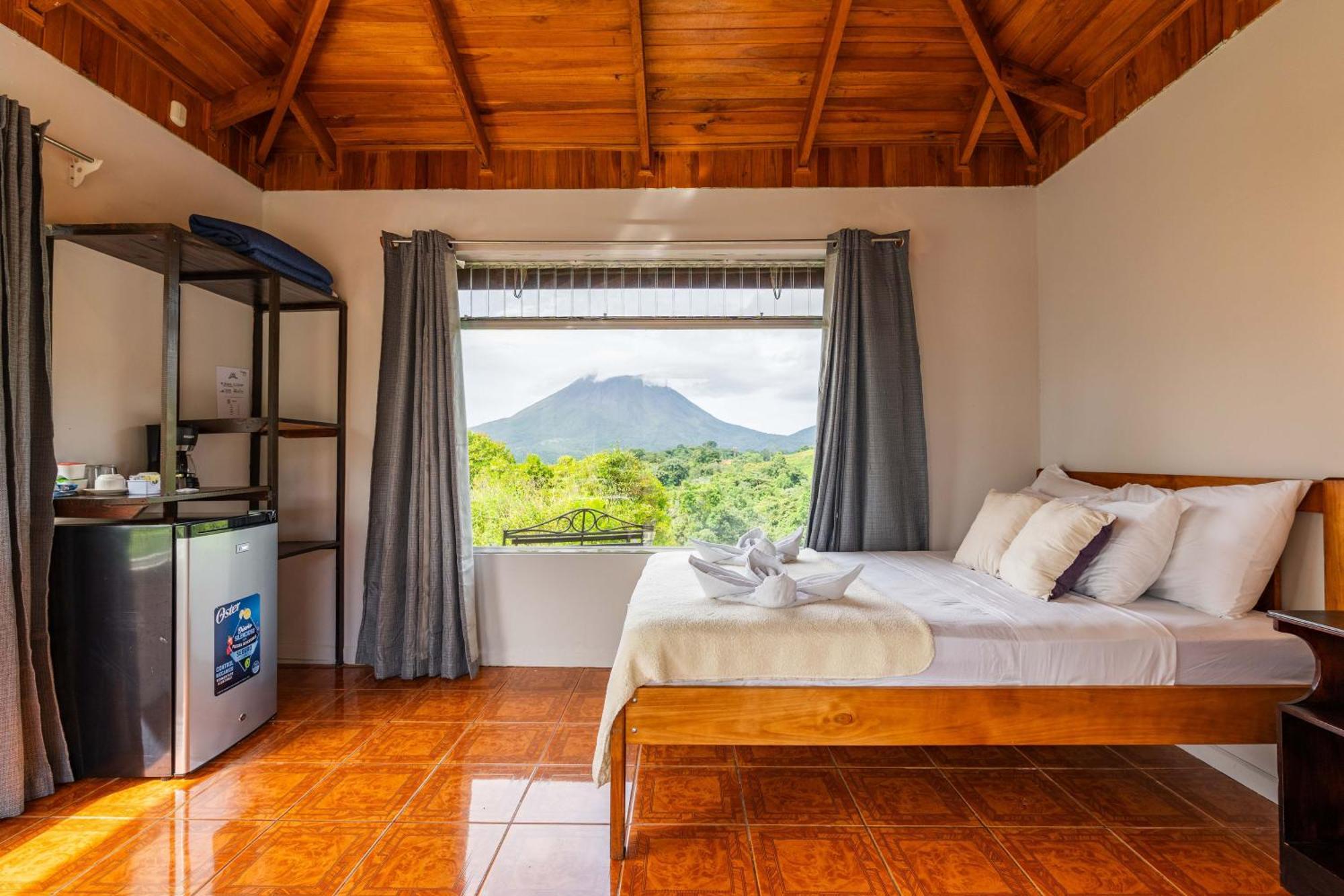Chateau Arenal & Restaurante El Castillo