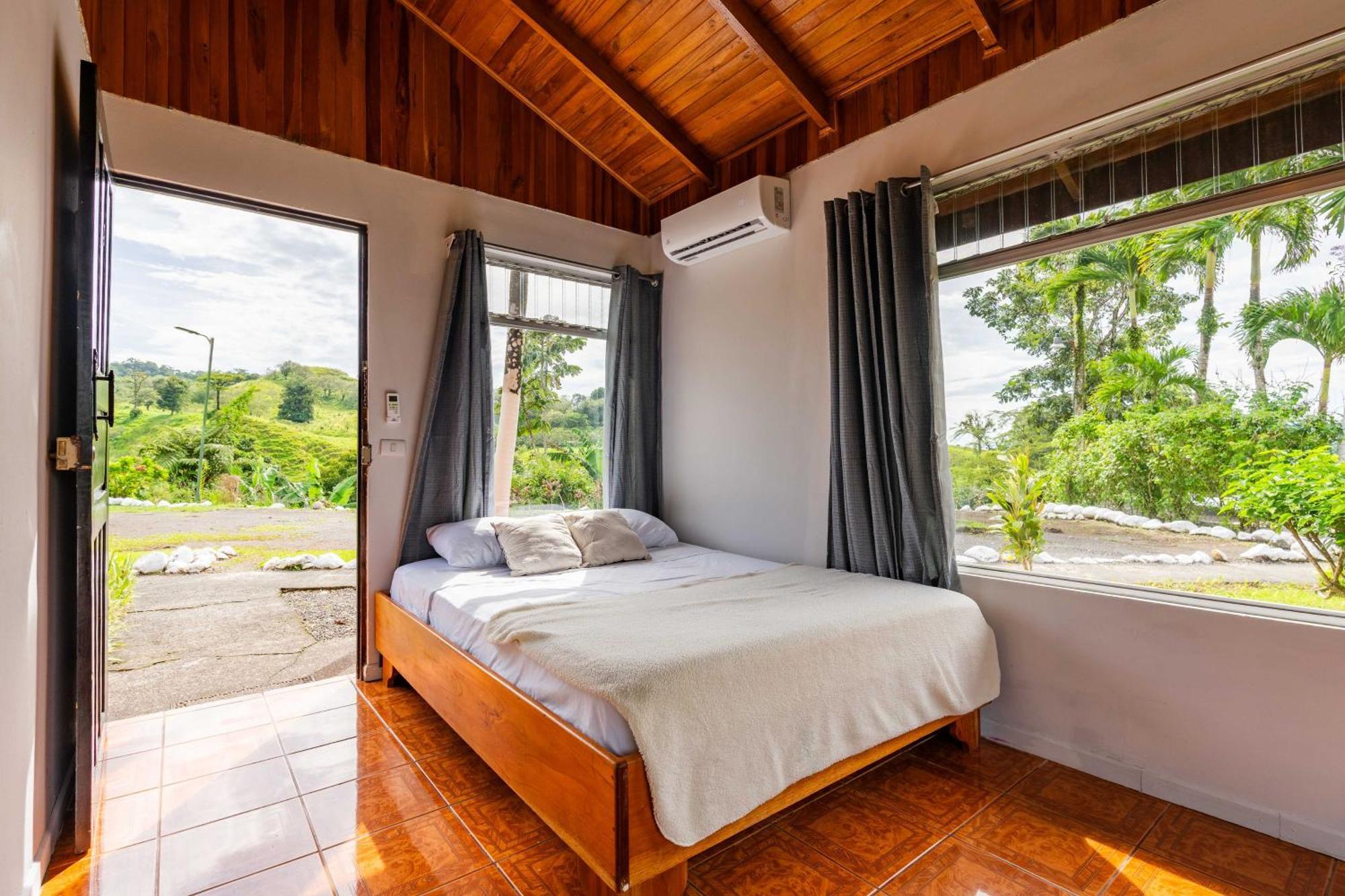 Chateau Arenal & Restaurante
