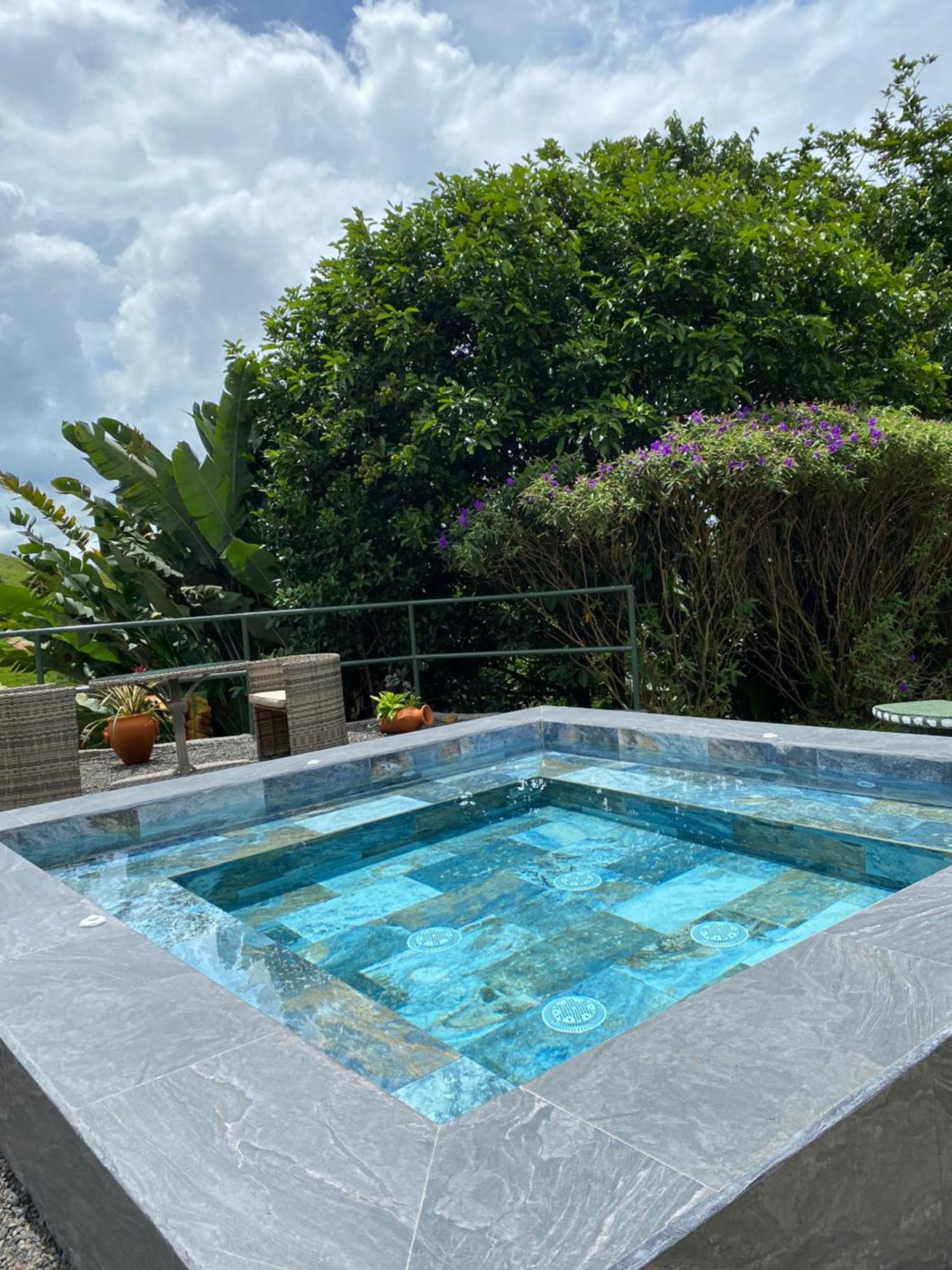 Chateau Arenal & Restaurante El Castillo