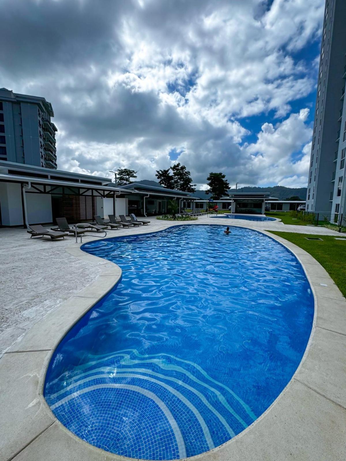 Apartment Luxury At Viva