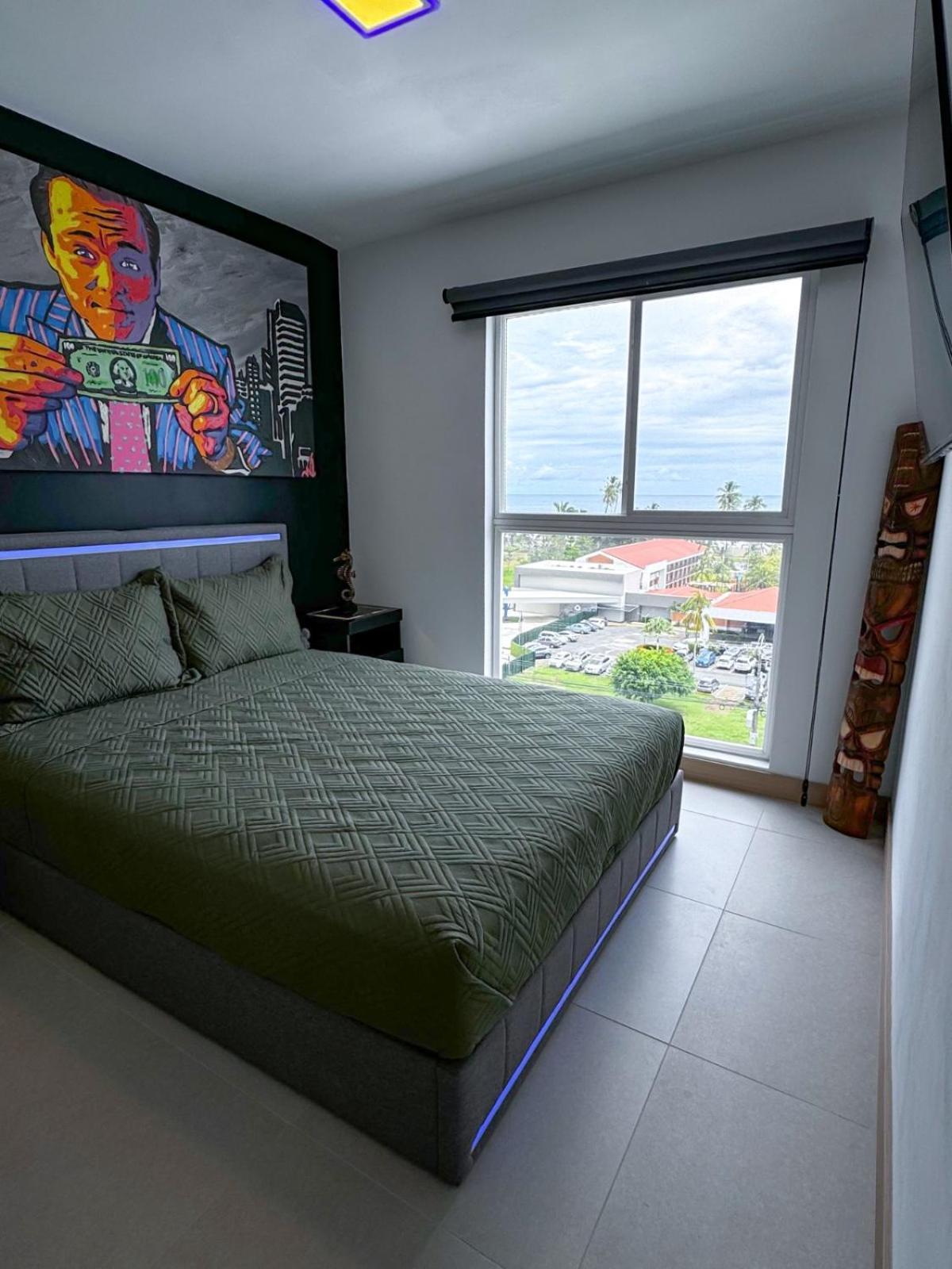 Luxury At Viva Apartment *