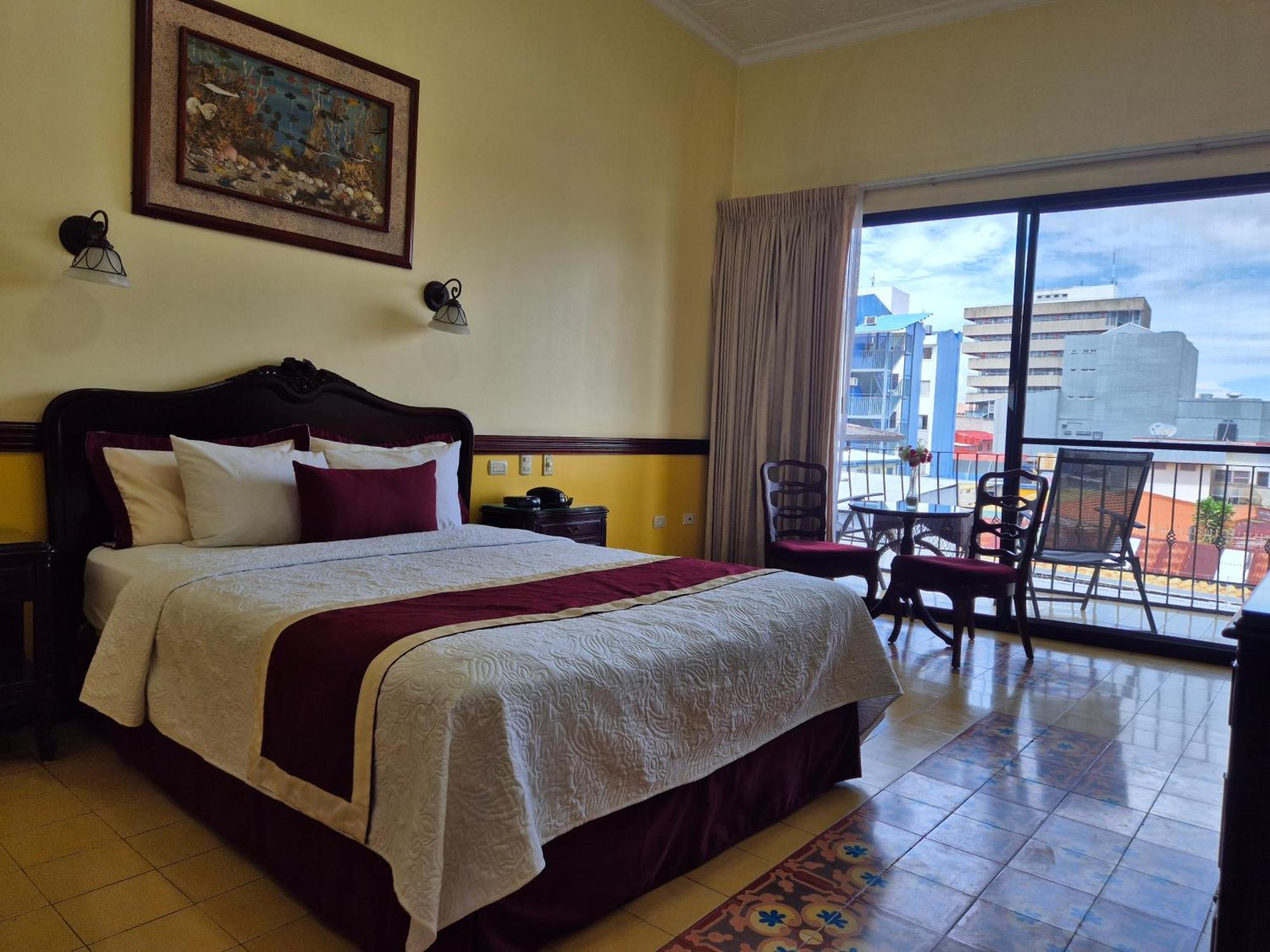 Santo Tomas / Historical Property Hotel 3*