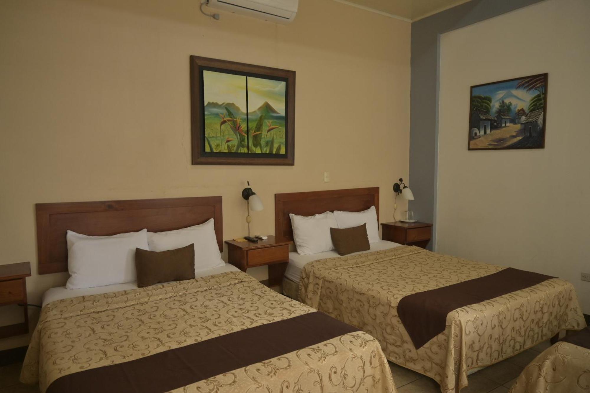 Hotel Colinas La Fortuna