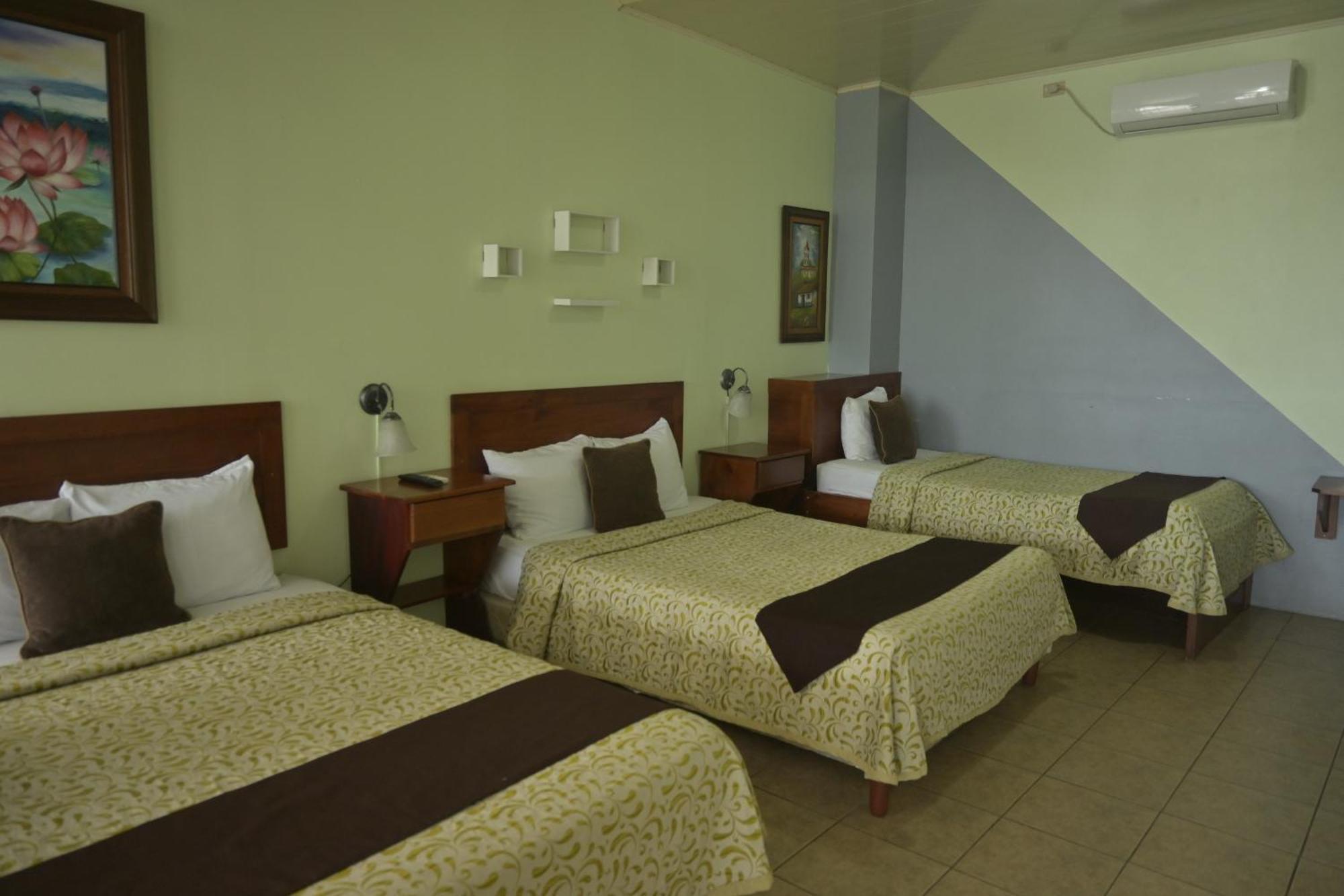 Hotel Colinas La Fortuna