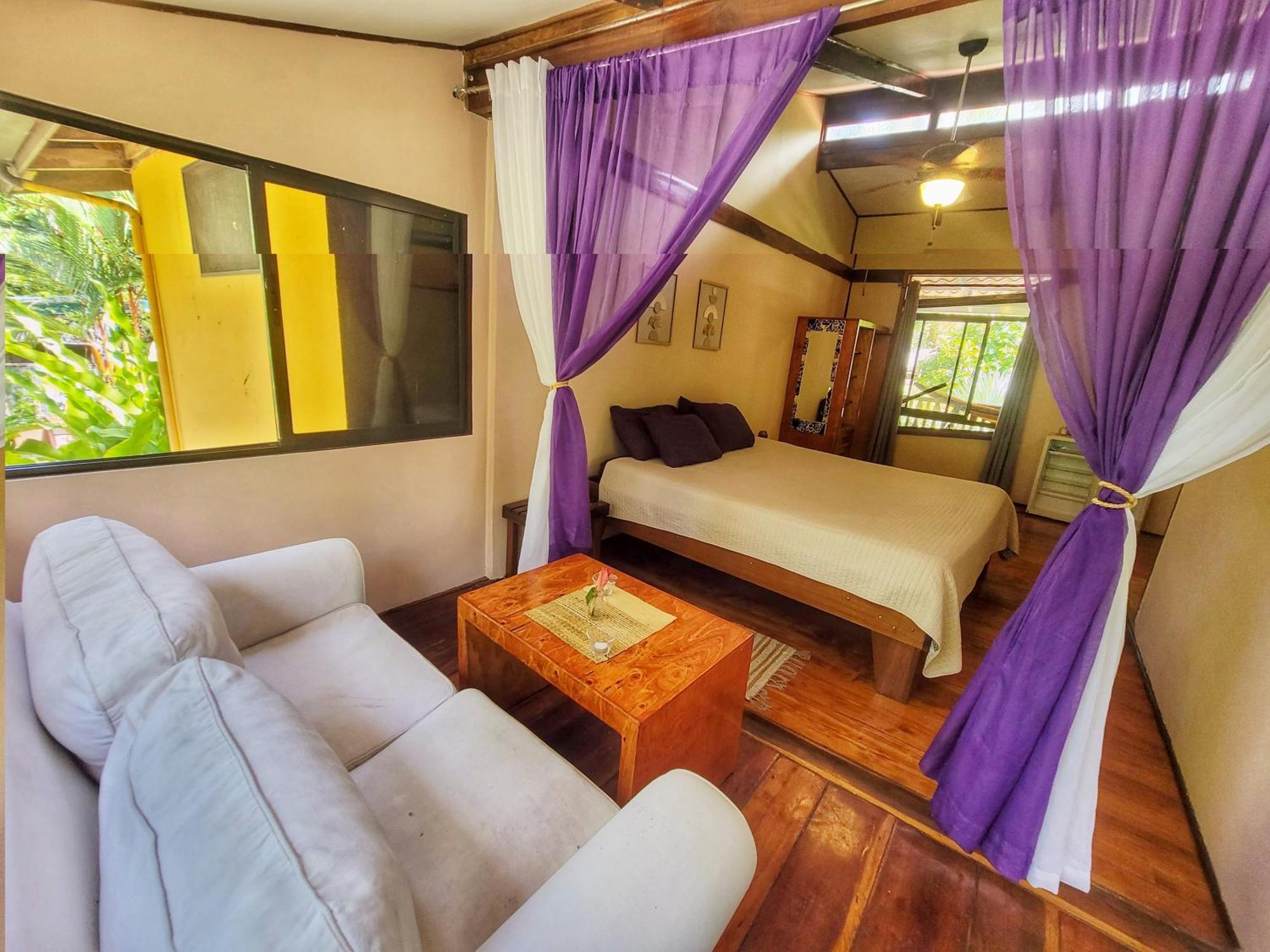 Lodge Caribe Town