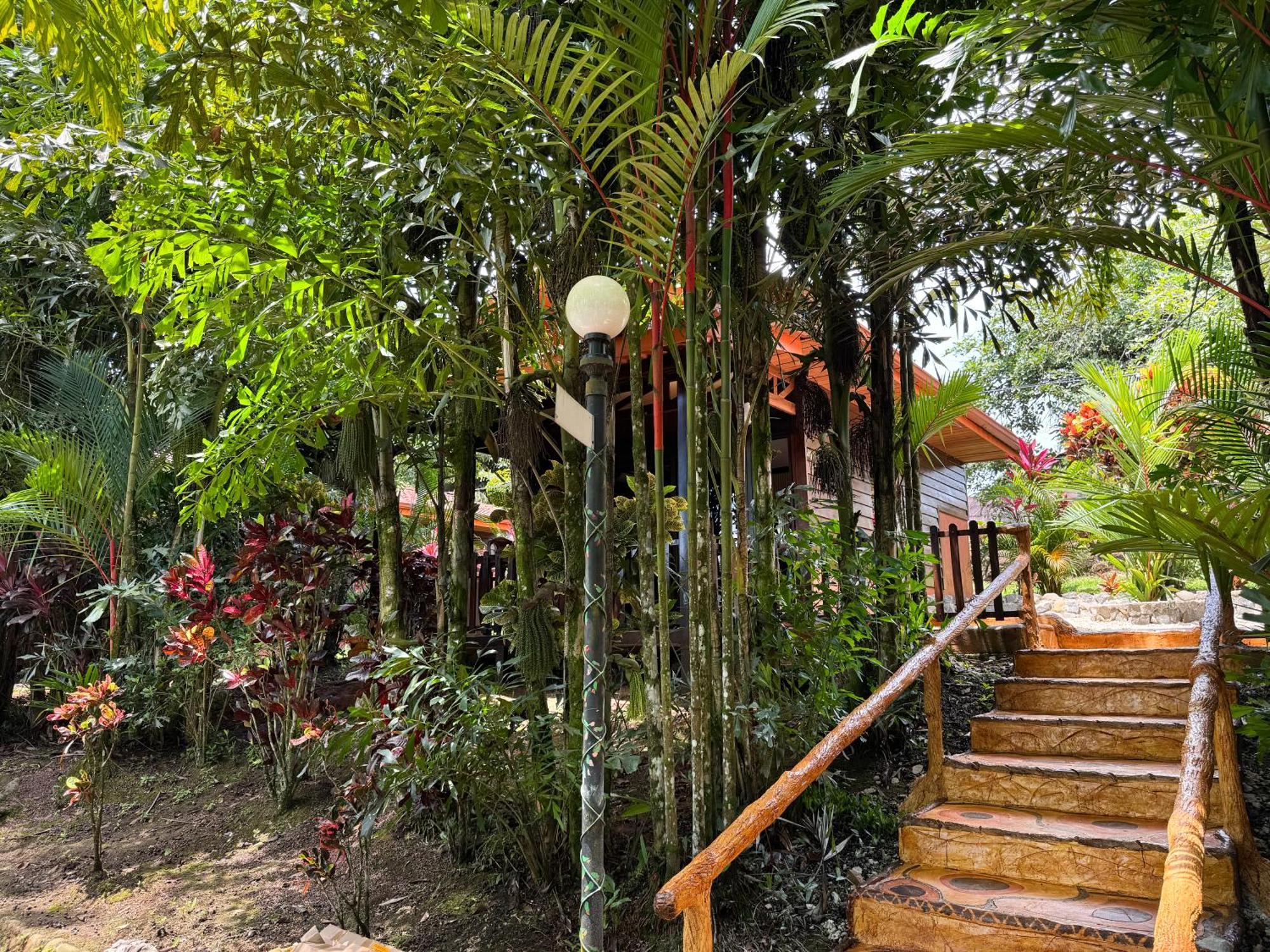 Hotel Heliconias Nature & Hot Springs 4*