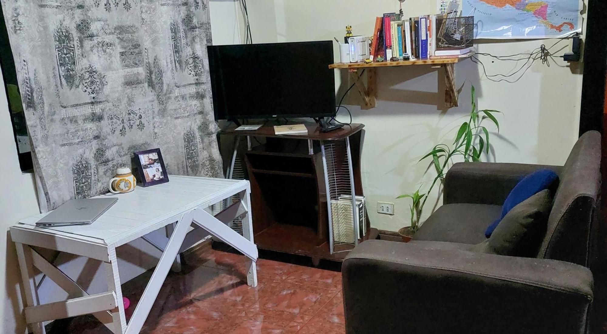 Casa Arturo Homestay *
