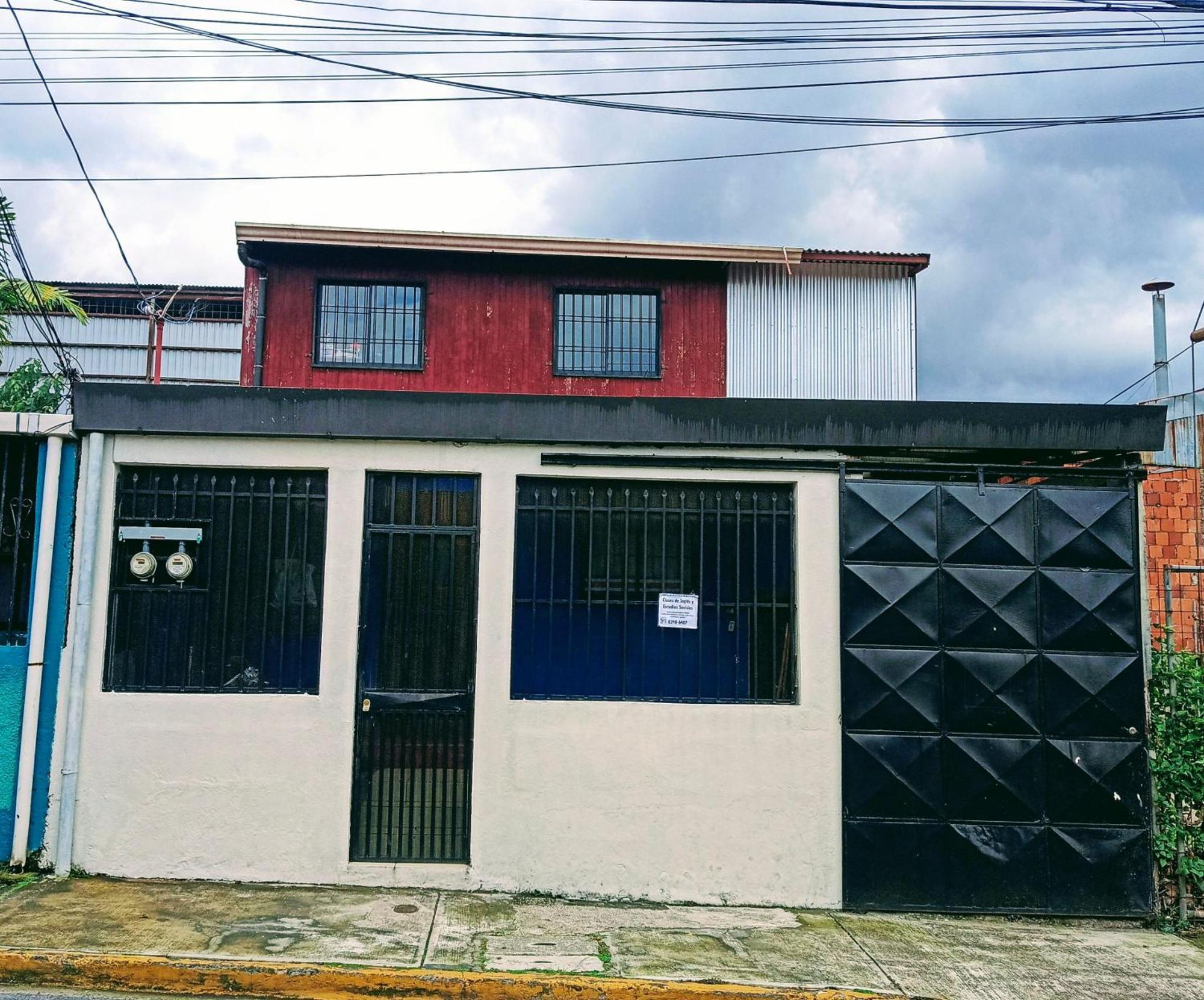 Casa Arturo Homestay *