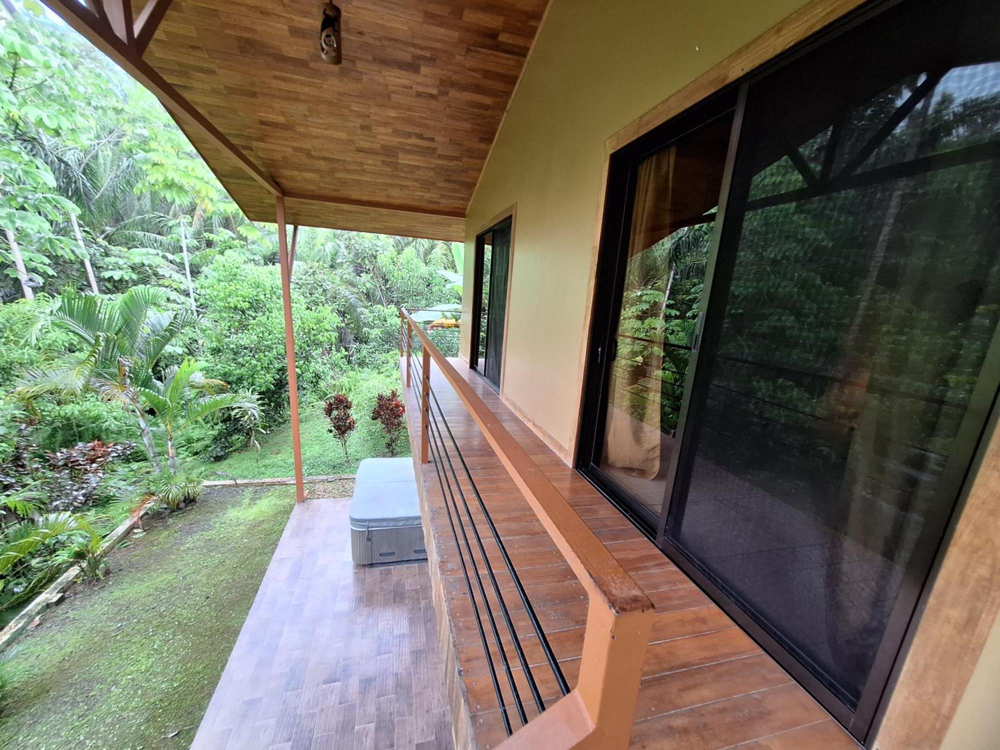 Villa Corcovado Eco Villas-houses-tents-mountain-ocean Views